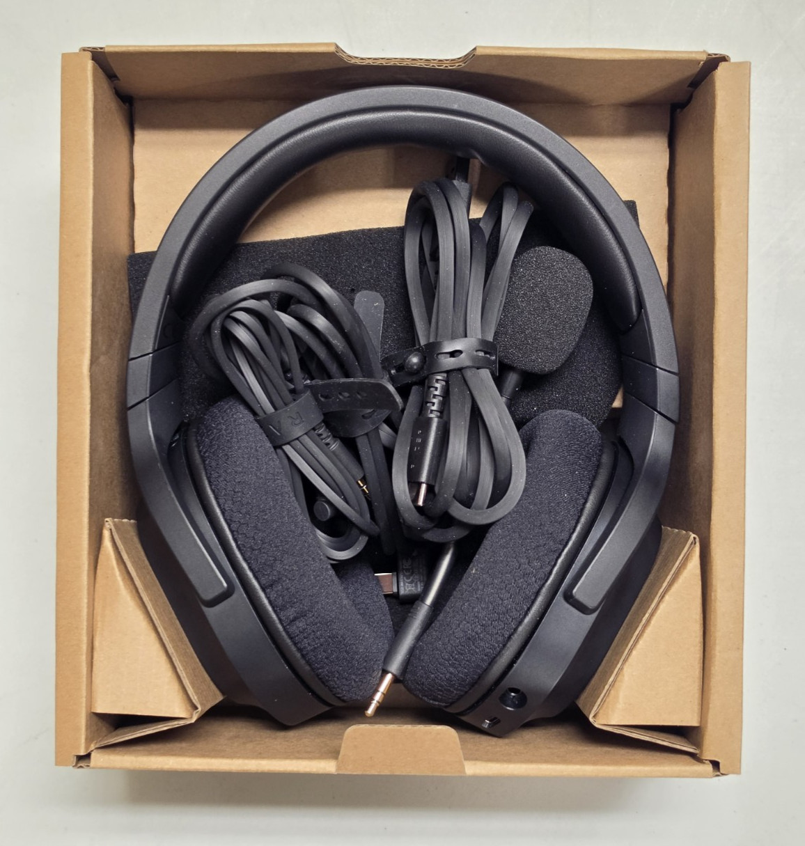Razer Barracuda X Wireless Gaming Headset, Black – RZ04-04430100-R3U1