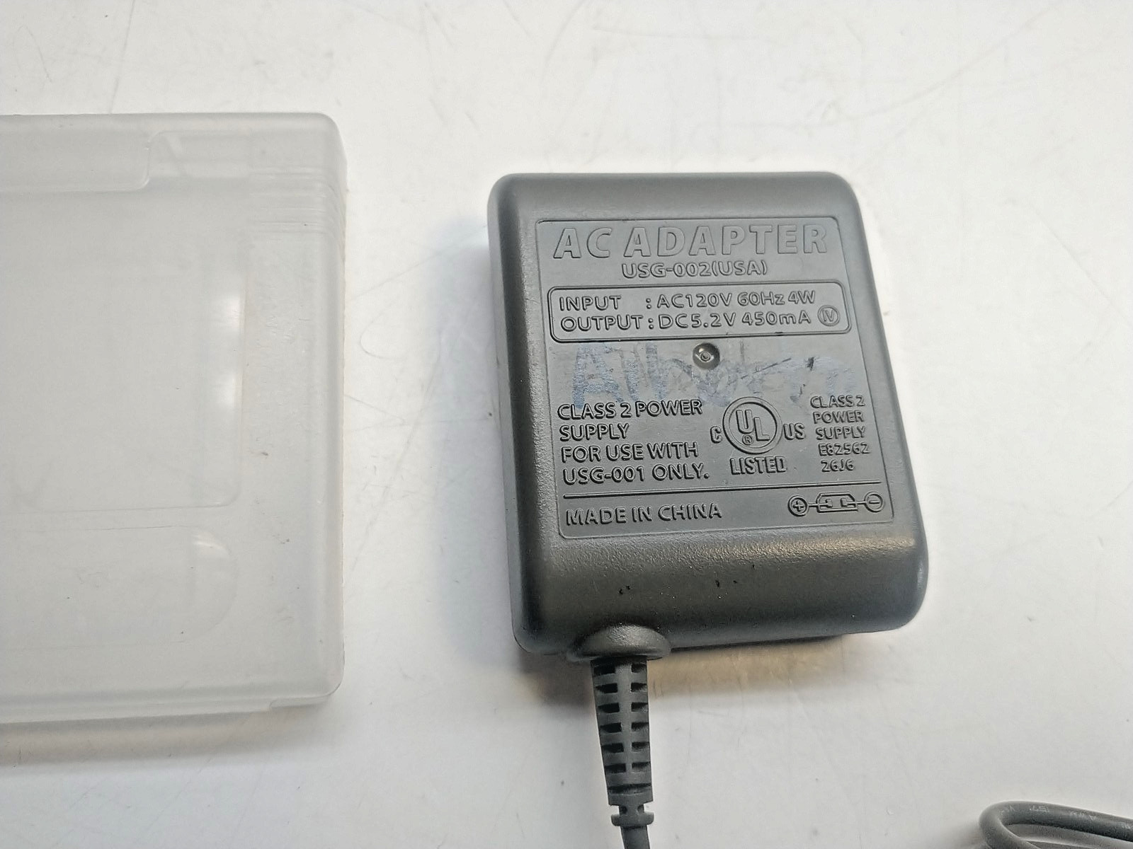 Lot of 2 Nintendo DS usg-002 usg/USA AC Adapter plus games cases