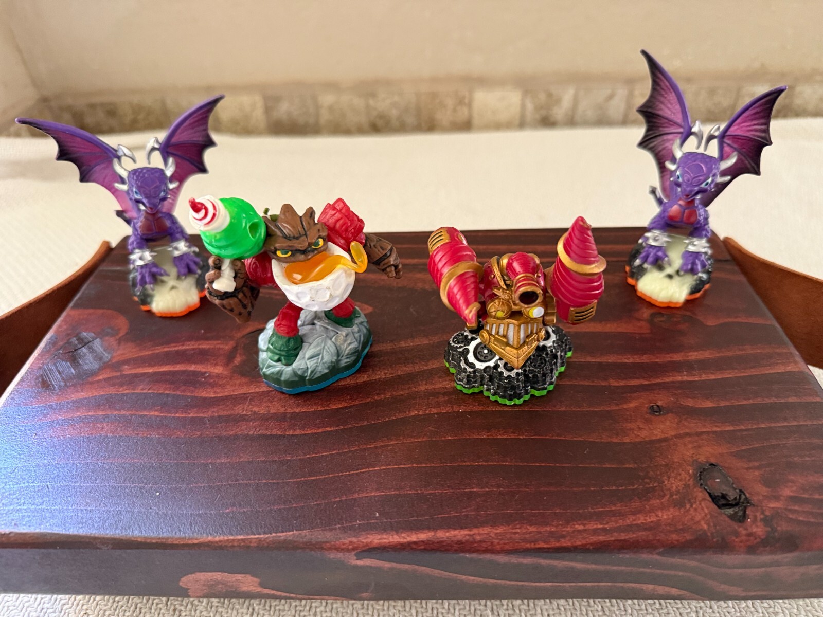Skylanders Figures Set 4 – 2 Cynders – Jolly Bumble Blast – Drill Sergeant