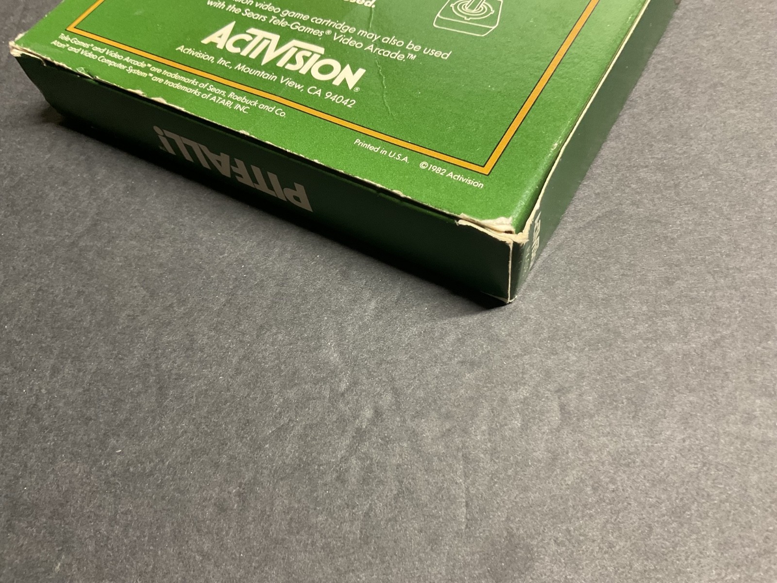 Atari 2600 Pitfall Game Complete in Box Tested CIB