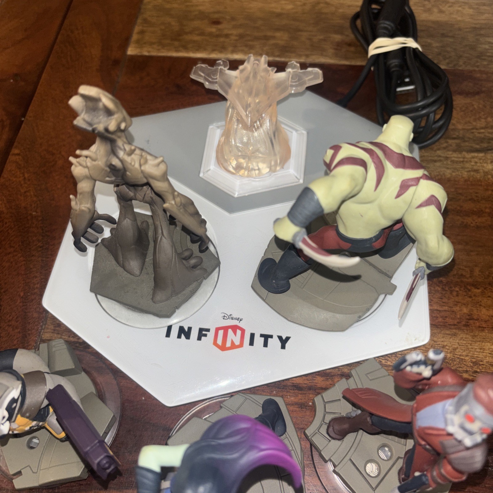 Disney Infinity 2.0 Guardians of the Galaxy Lot Of 6 & Base Free Ship