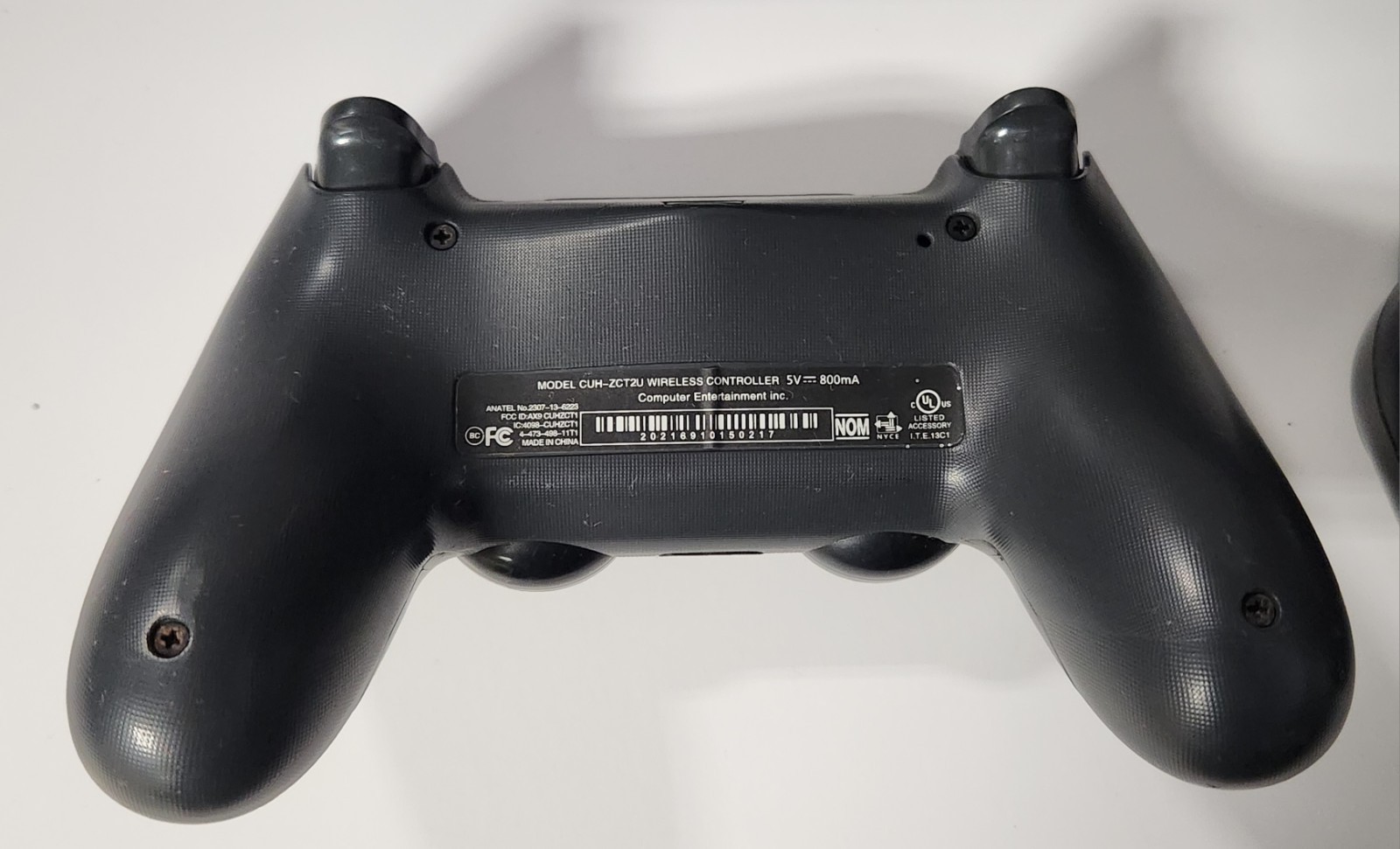 Sony PlayStation 4 Console Model CUH-1115A with 2 Controllers