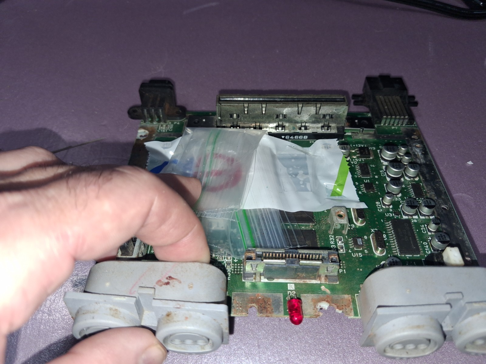 Nintendo N64 NUS-001 DEFECTIVE DONOR EXACT 08-NO SOUND w/RUST JUNK 04-SEE ALL