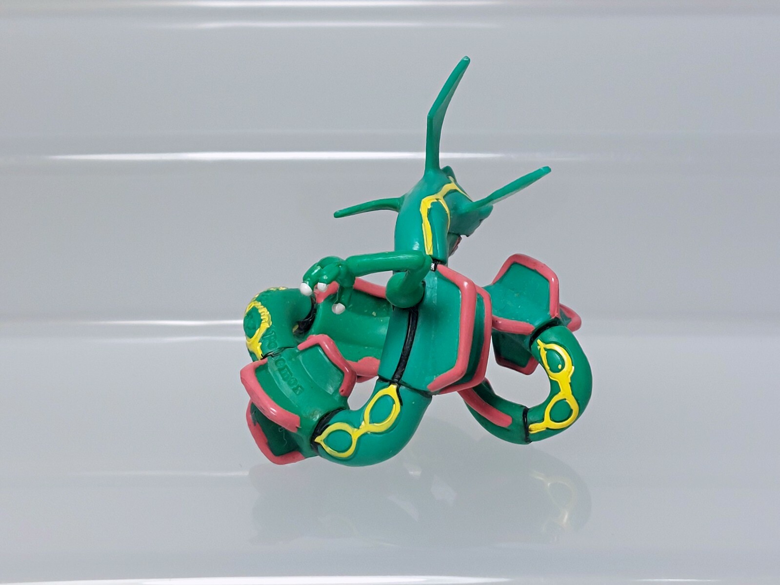 Rayquaza Battle ver Pokemon Monster Collection Figure Takara Tomy F07 1.85in