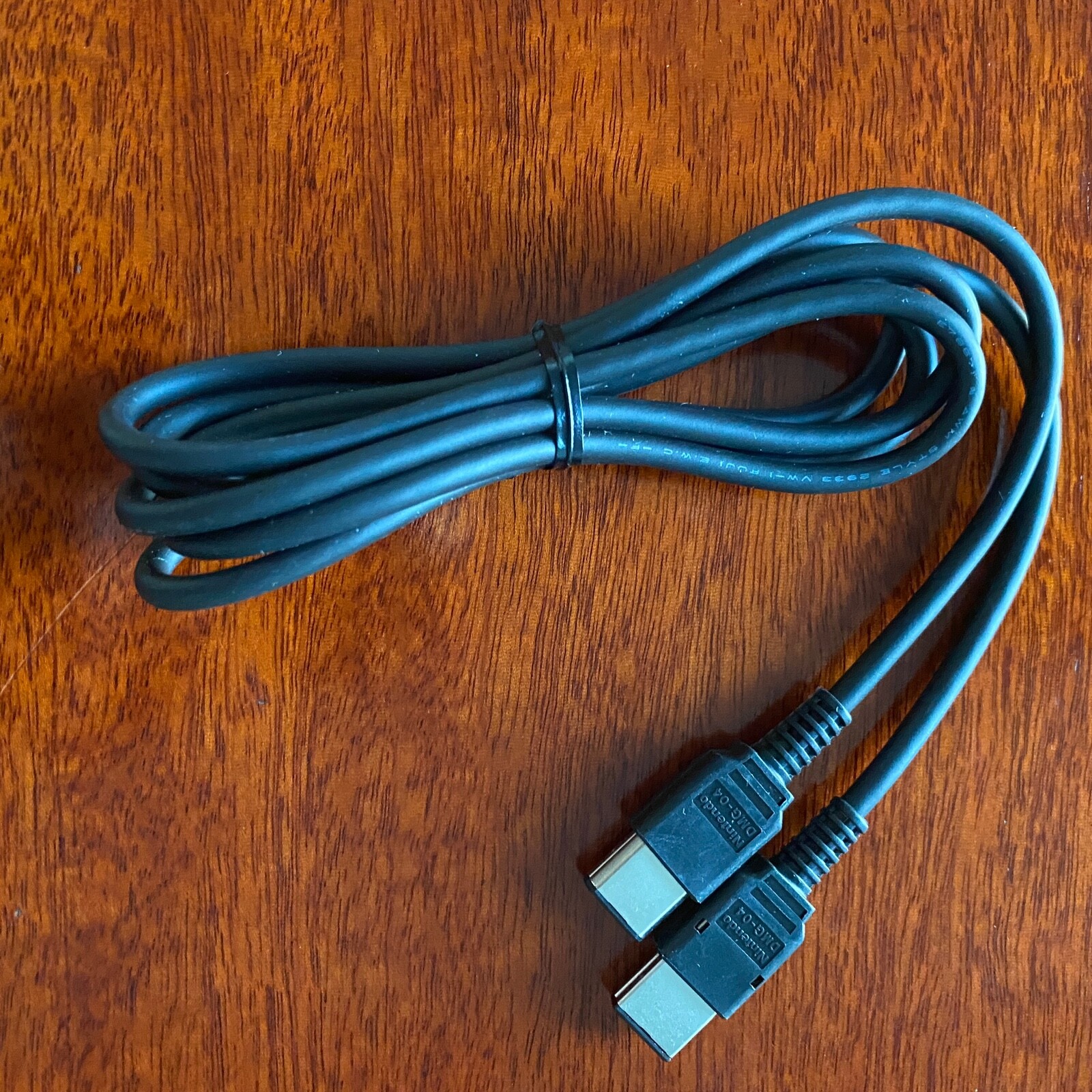 Nintendo Game Boy “OFFICIAL” Two Player Link Cable (DMG-04) (New, without box)