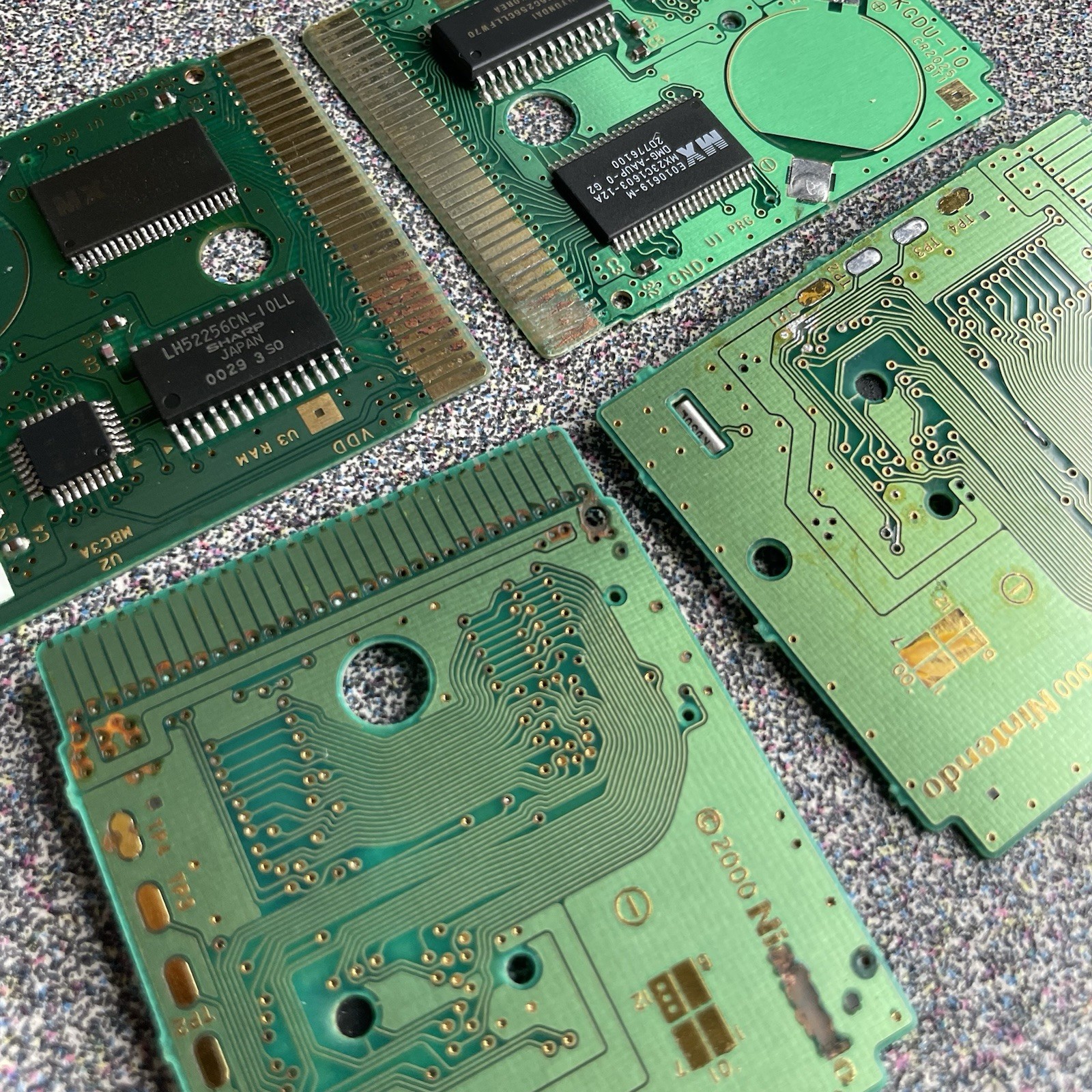Pokémon Games Red Yellow Gold Nintendo GameBoy Authentic Lot of 6 PARTS/REPAIR