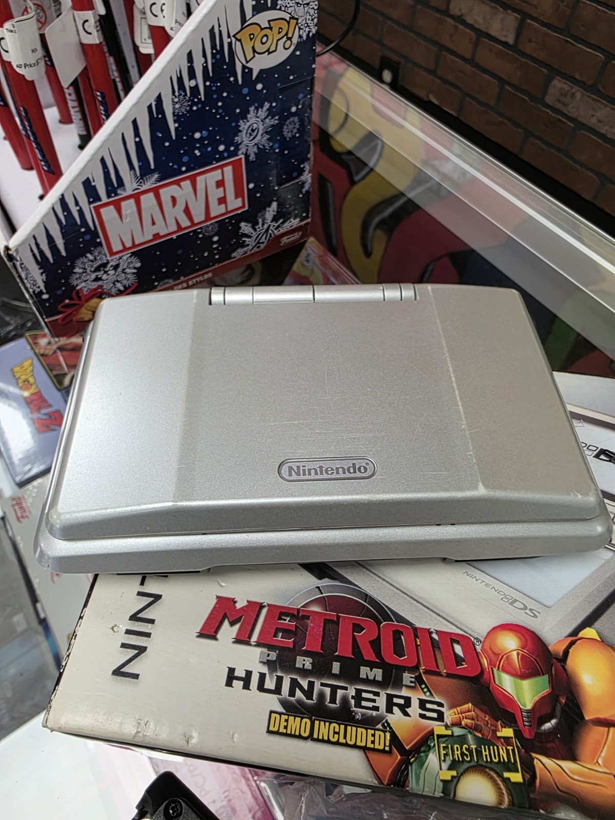 Nintendo DS Metroid Prime Hunters Edition Complete with Box Manuals Demo Tested