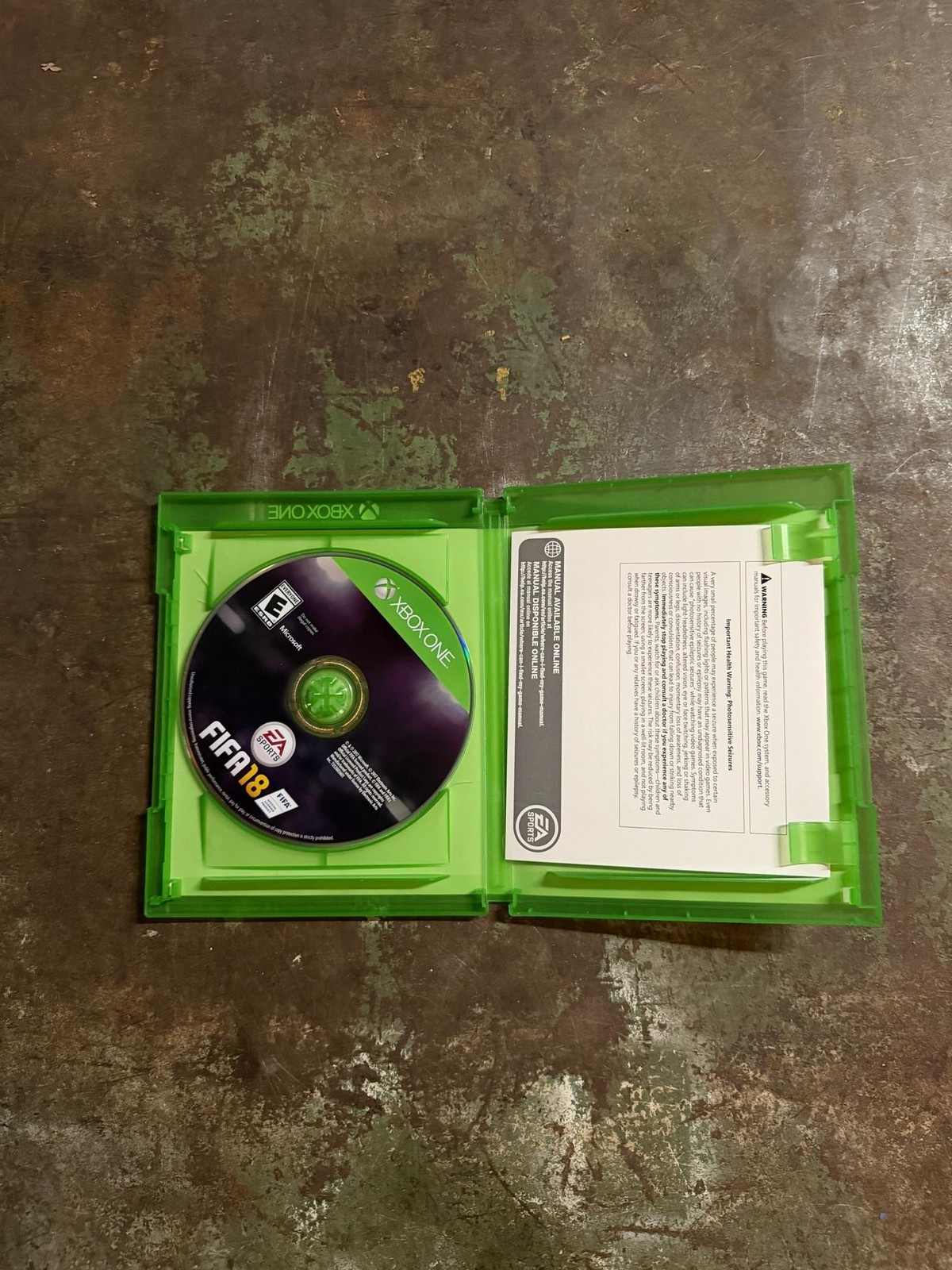 FIFA 18 Xbox One Game E EA SPORTS 2017 NTSC-U/C Soccer