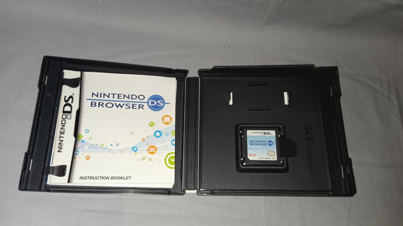 Nintendo DS Browser (Nintendo DS, 2007) With Manuals -No Memory Expansion Pak-