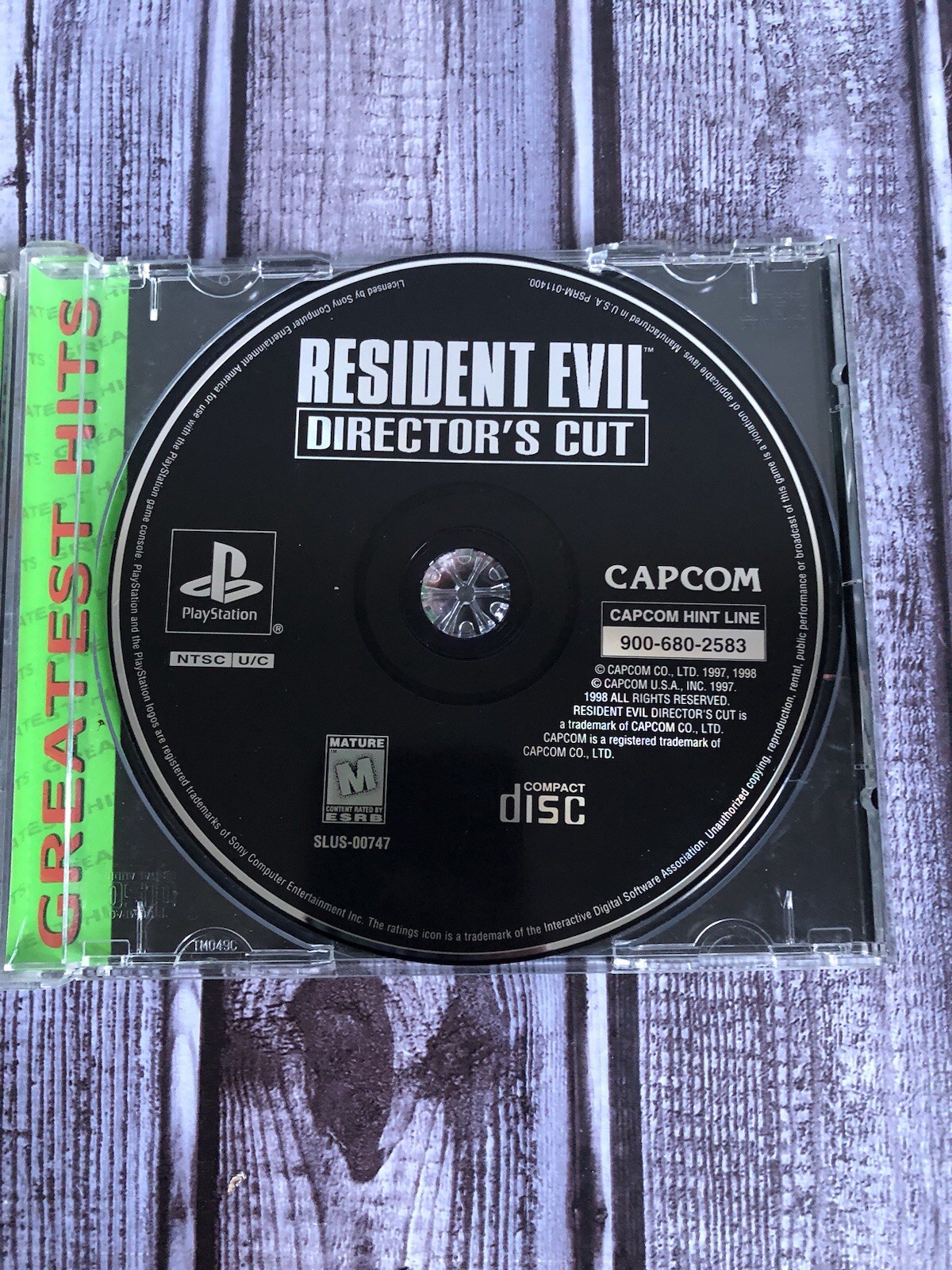 PS1 Console W/ Box (US) Resident Evil 1 Directors Cut / RE 2 DualShock EDT.