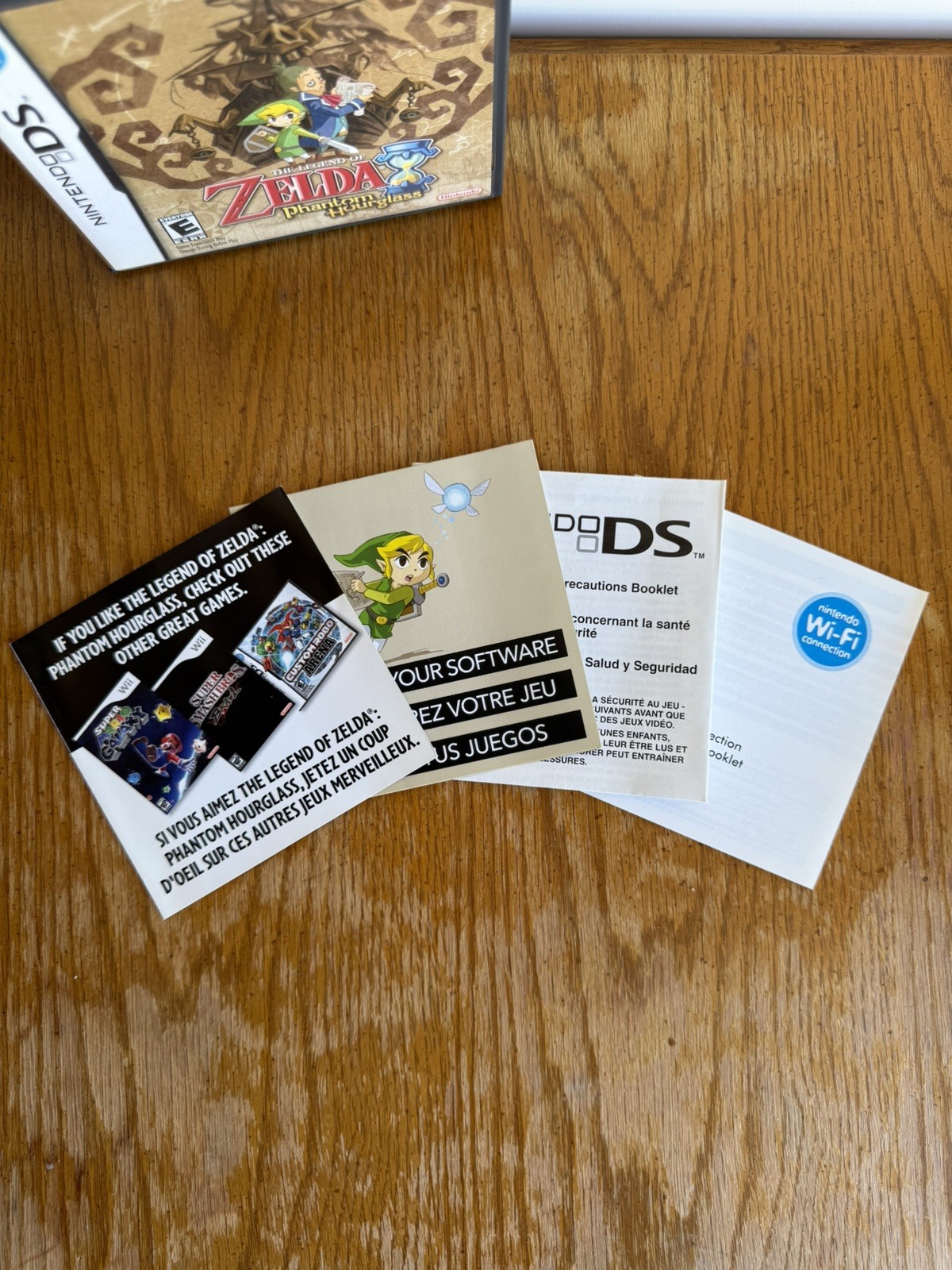 The Legend of Zelda Phantom Hourglass – Nintendo DS Game, Case, and inserts
