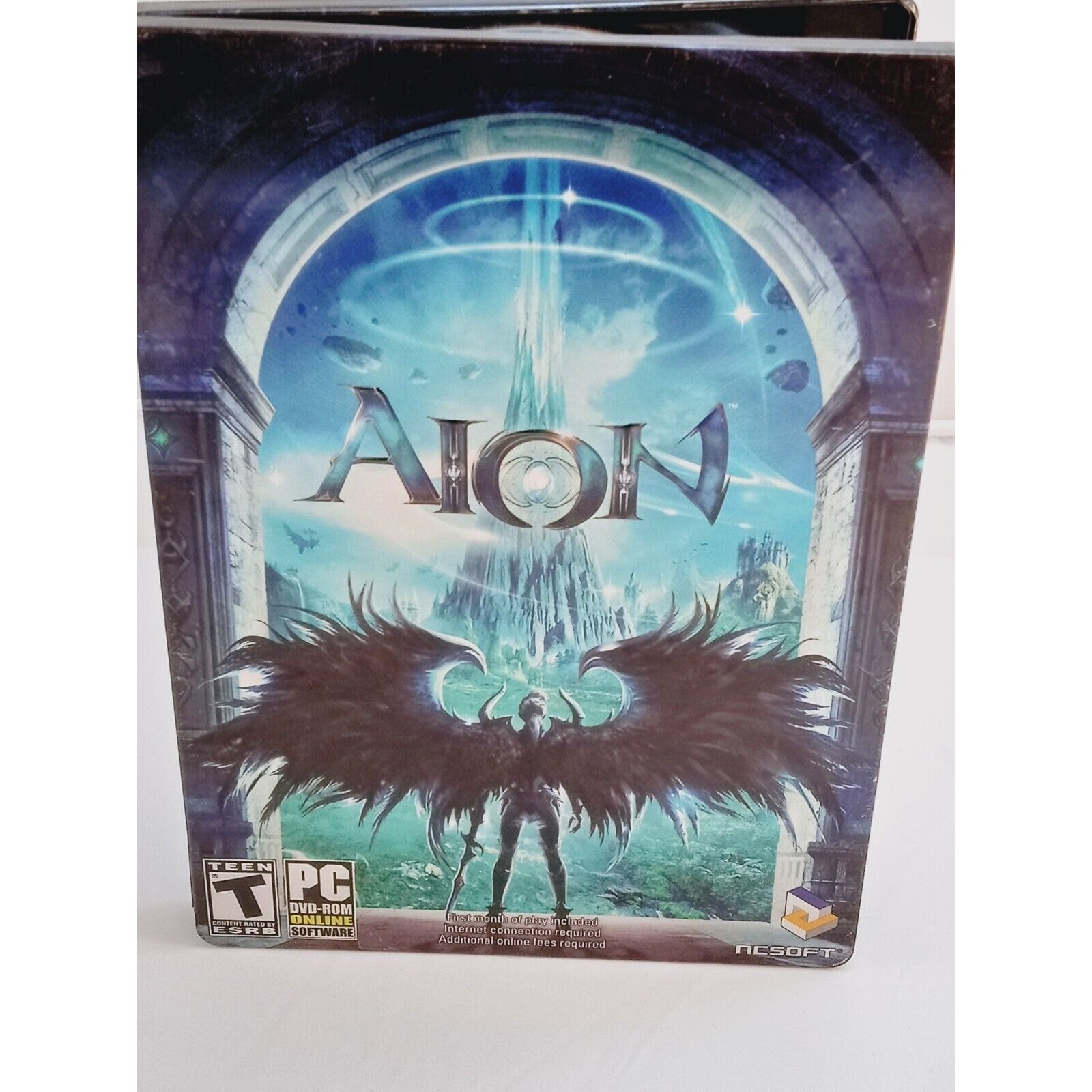 Aion Limited Collector’s Edition – PC Game – Tin Metal Case and Disc – Complete