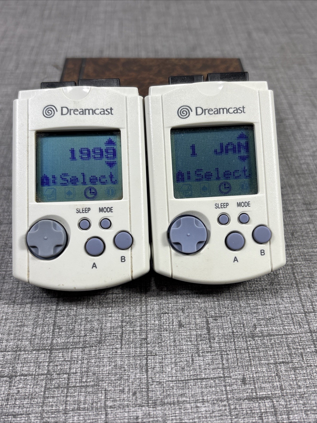 2 Official Sega Dreamcast VisualMemory Unit VMU US ENGLISH VERSION! New Battery
