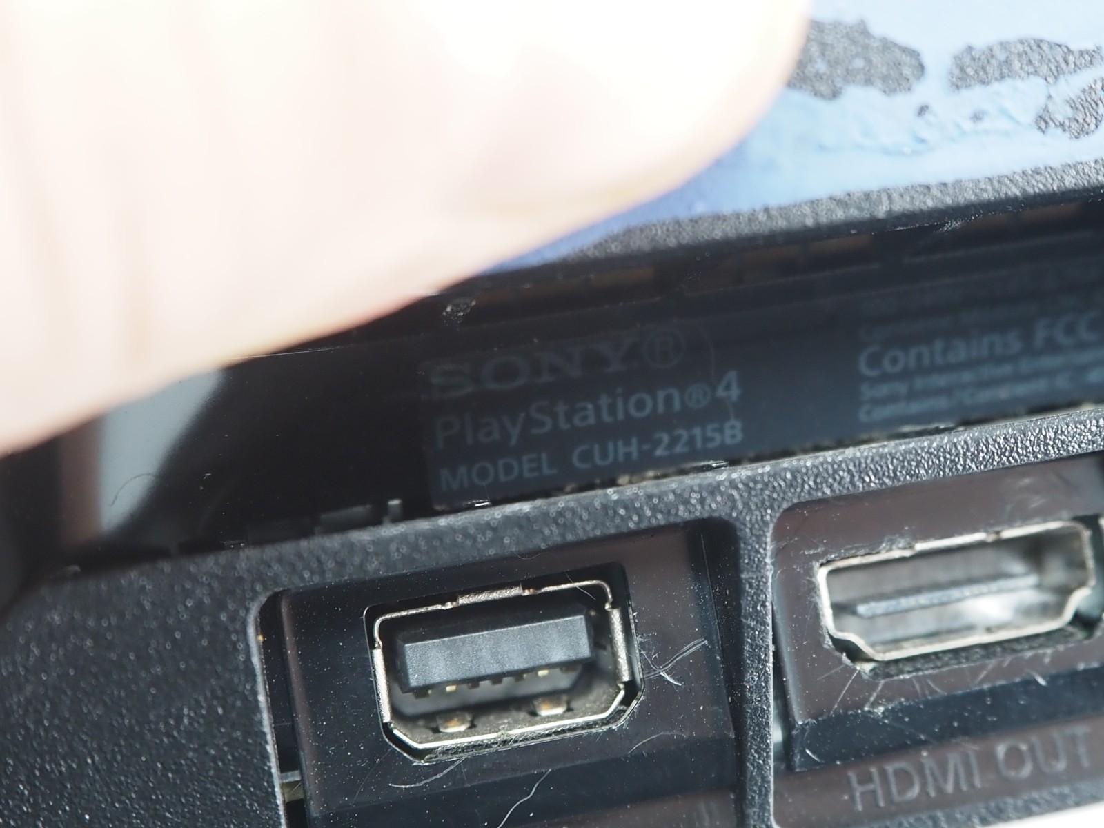 Sony PlayStation 4 Slim CUH-2215B 1TB Video Game Console – Black (See Notes)