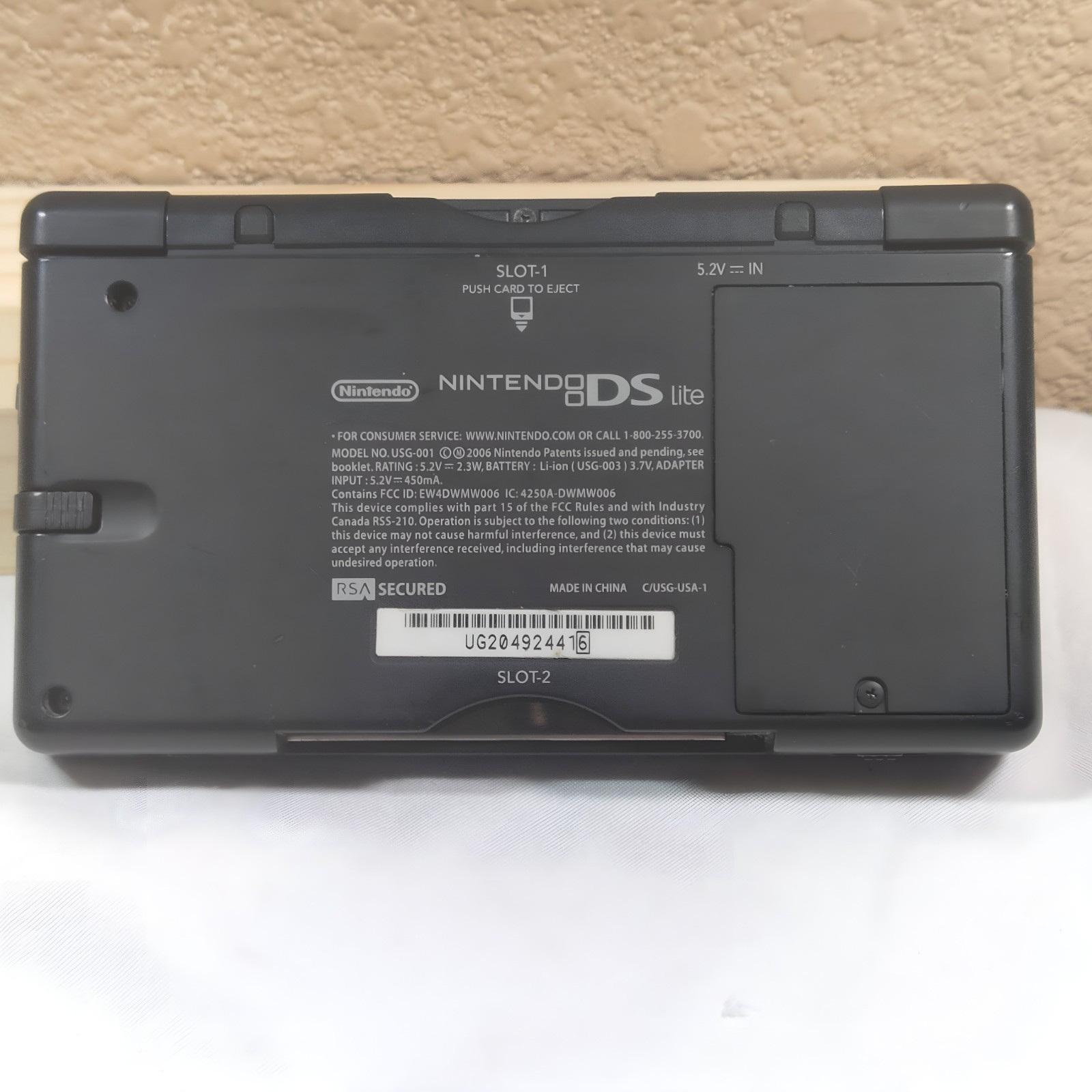 Nintendo DS Lite Cobalt Blue (DS/GBA) w/ Mario Carry Case & NEW/SEALED Game GOOD