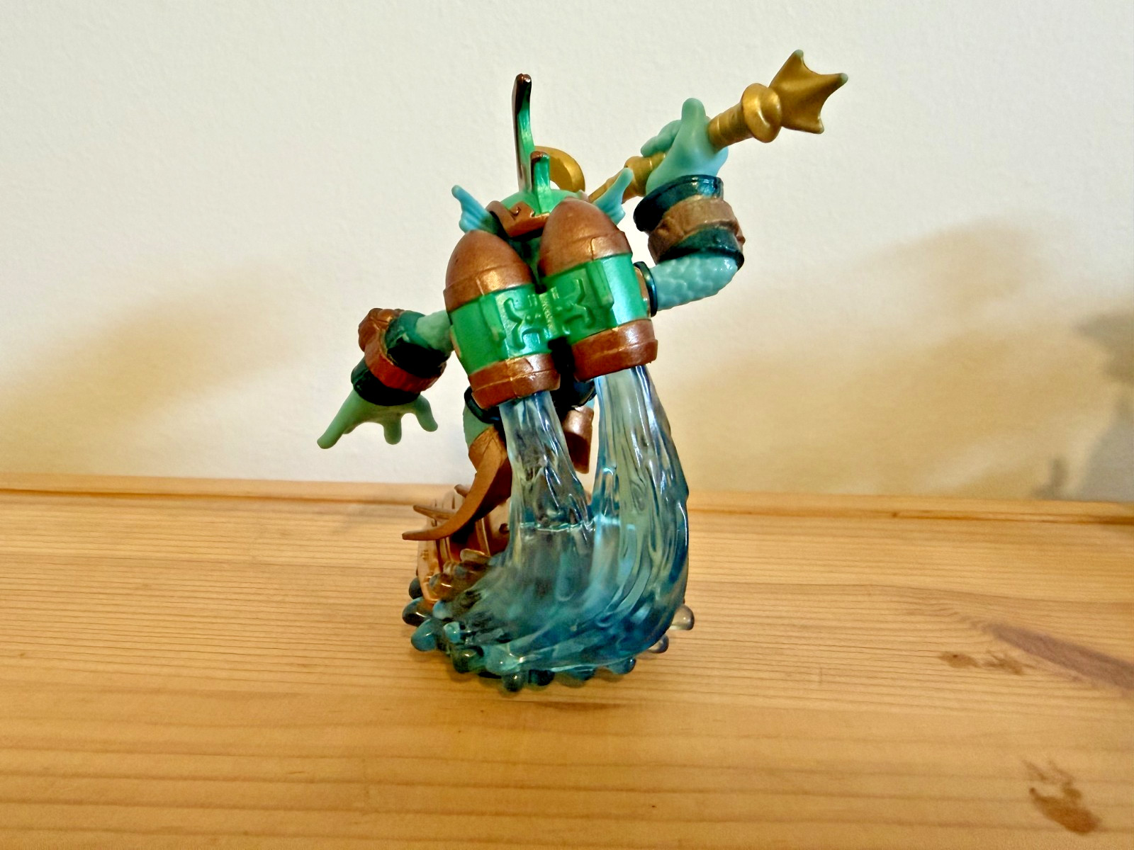 Deep Dive Gill Grunt – Skylanders SuperChargers Figure ACTIVISION #ITM-SKY015