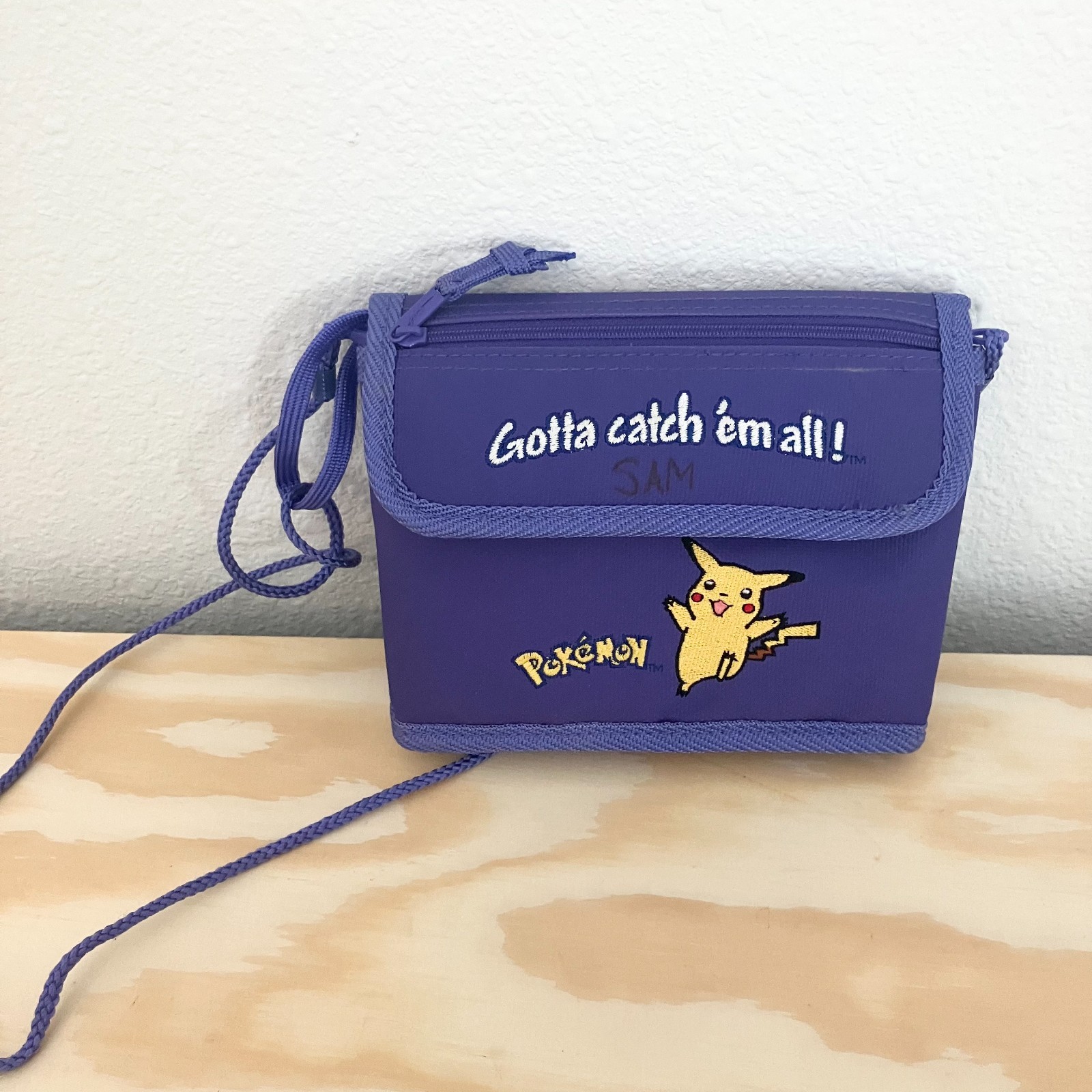 Vintage Pokemon PIKACHU Gotta Catch ‘Em All Game Boy Travel Carrying Case Purple