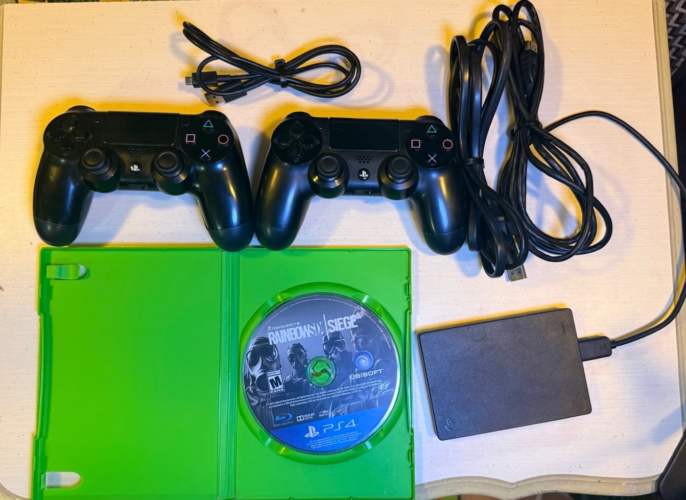 Sony PlayStation 4 (CUH-1215A) PS4 500GB + 2TB EXT Console Bundle