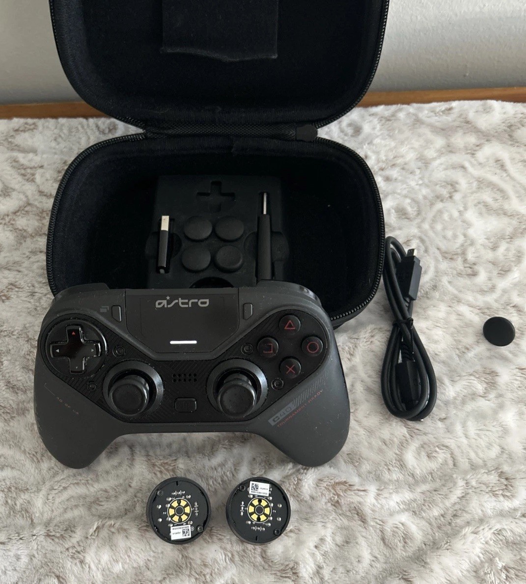 Astro Gaming C40 TR Wireless Controller for PlayStation 4 /2Modules