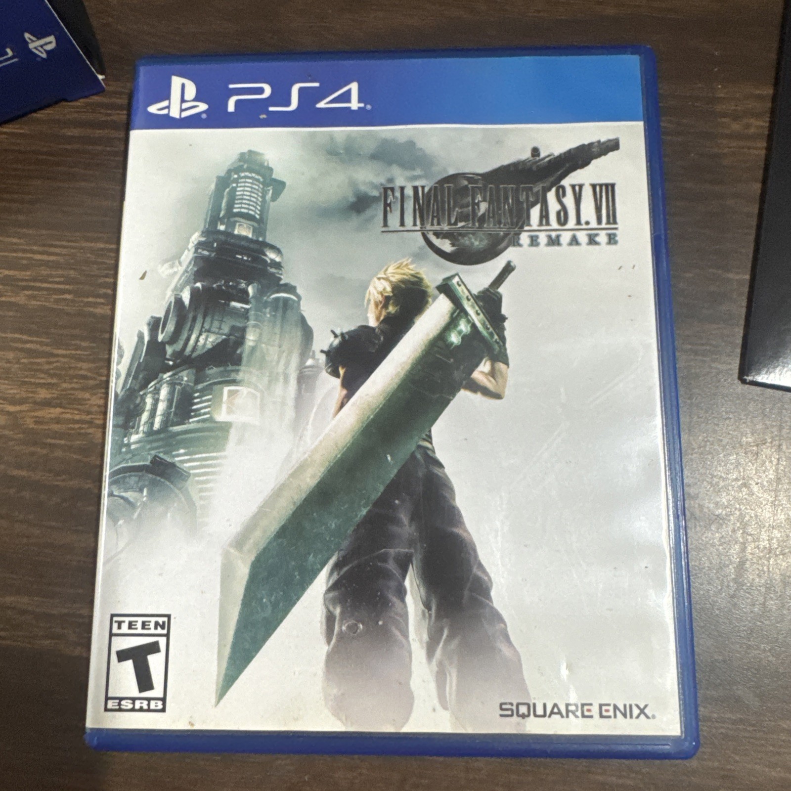 Final Fantasy VII Remake Deluxe Edition – Sony PlayStation 4
