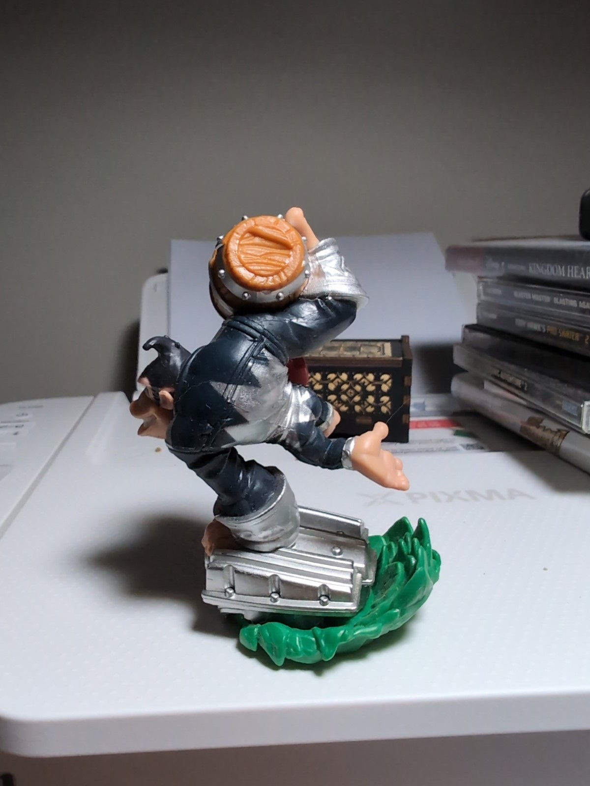 Skylanders Superchargers Dark Donkey Kong Barrel Blaster