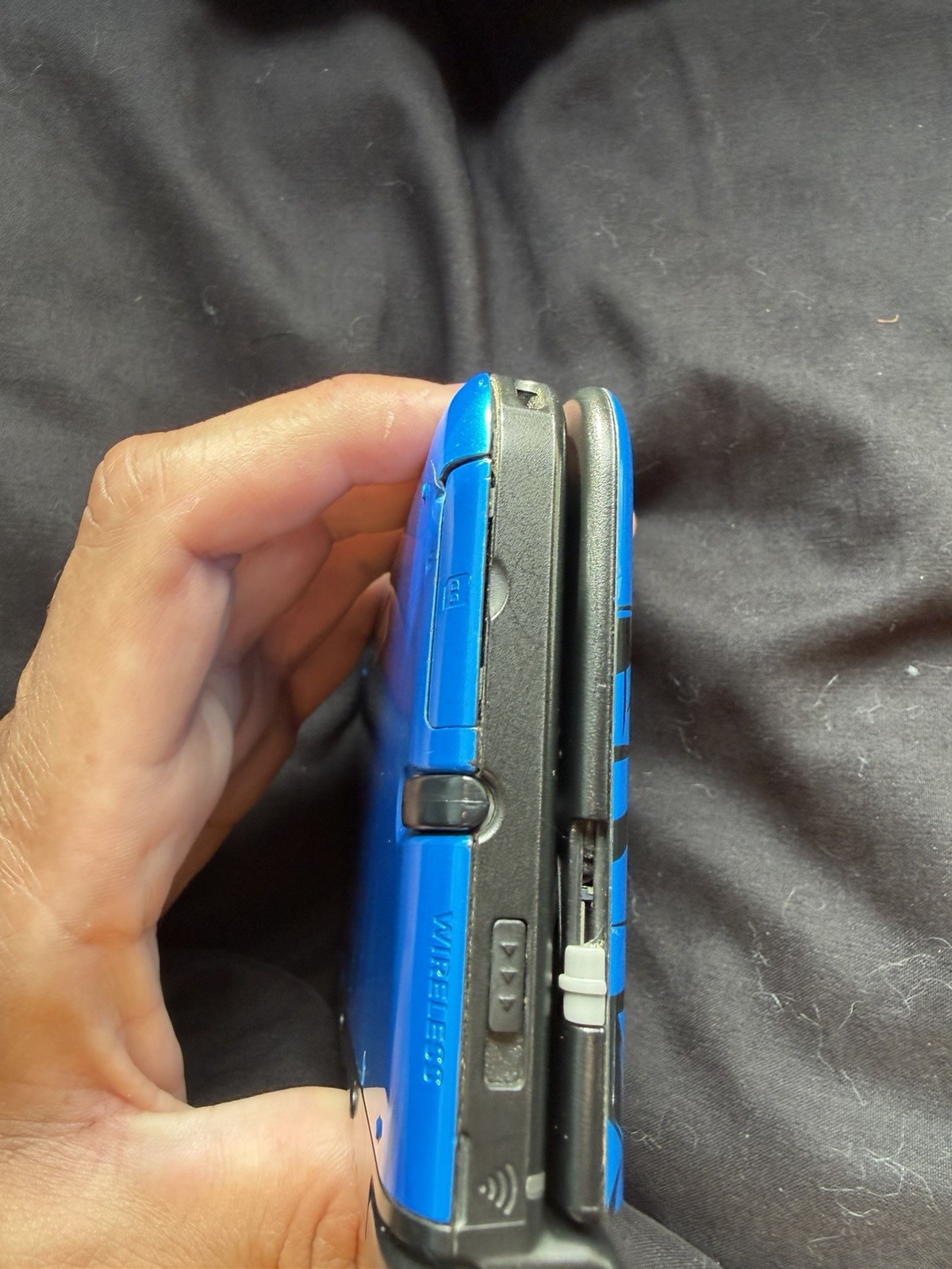 USA VERSION Nintendo 3DS XL Pokémon X and Y BLUE version Handheld System
