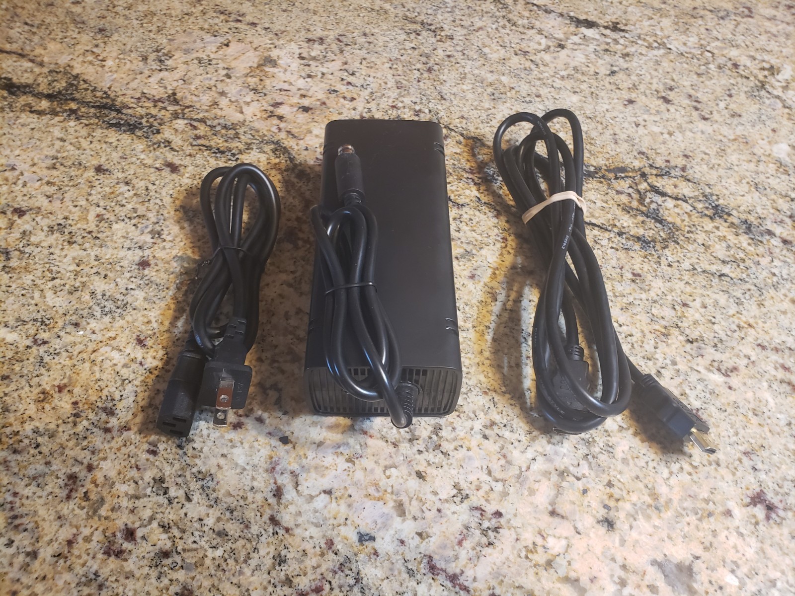 Xbox 360 E Console Model 1538 4GB – Bundle: Controller, Power Supply, Games
