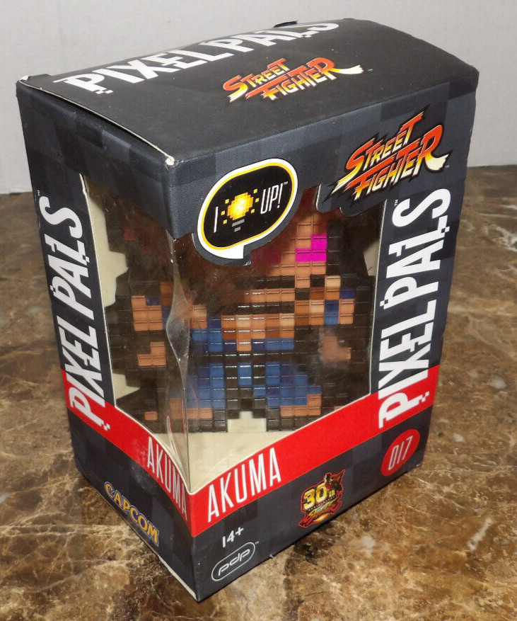 Pixel Pals: Street Fighter 30th Anniversary – Akuma #017 New in Box Light Up