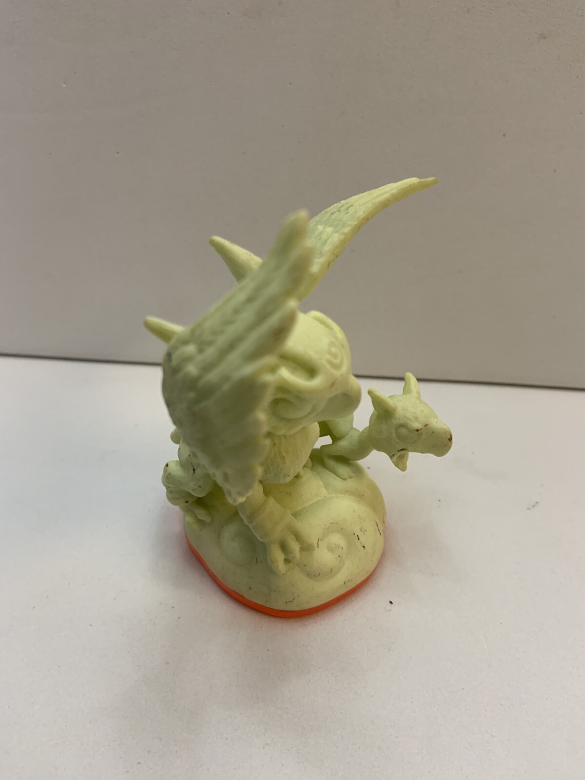 Skylanders Giants Sonic Boom & Cynder Glow in the Dark Figures Activision 2012