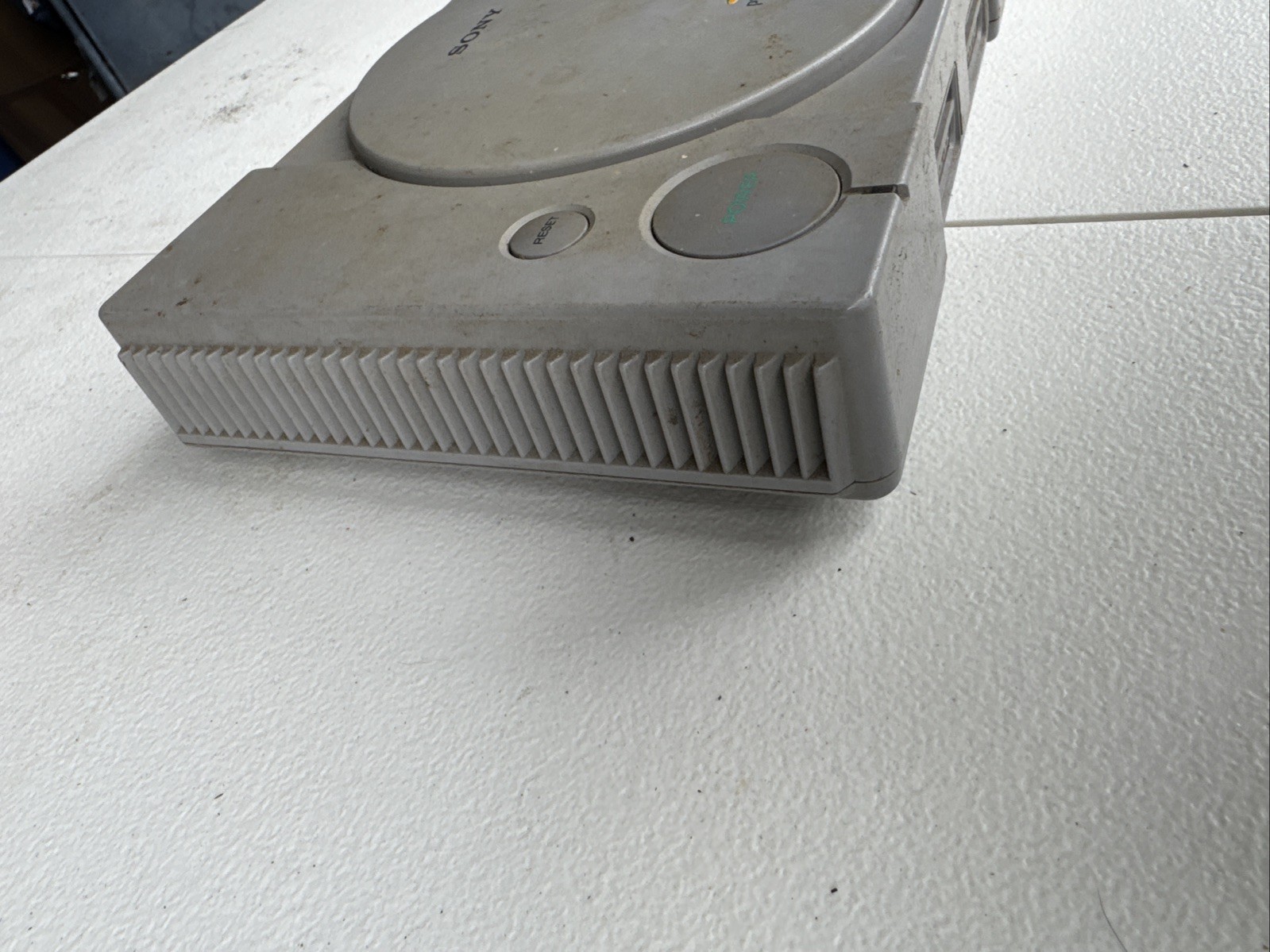 Sony PlayStation Launch Edition Home Console – Gray (SCPH-9001) Untested