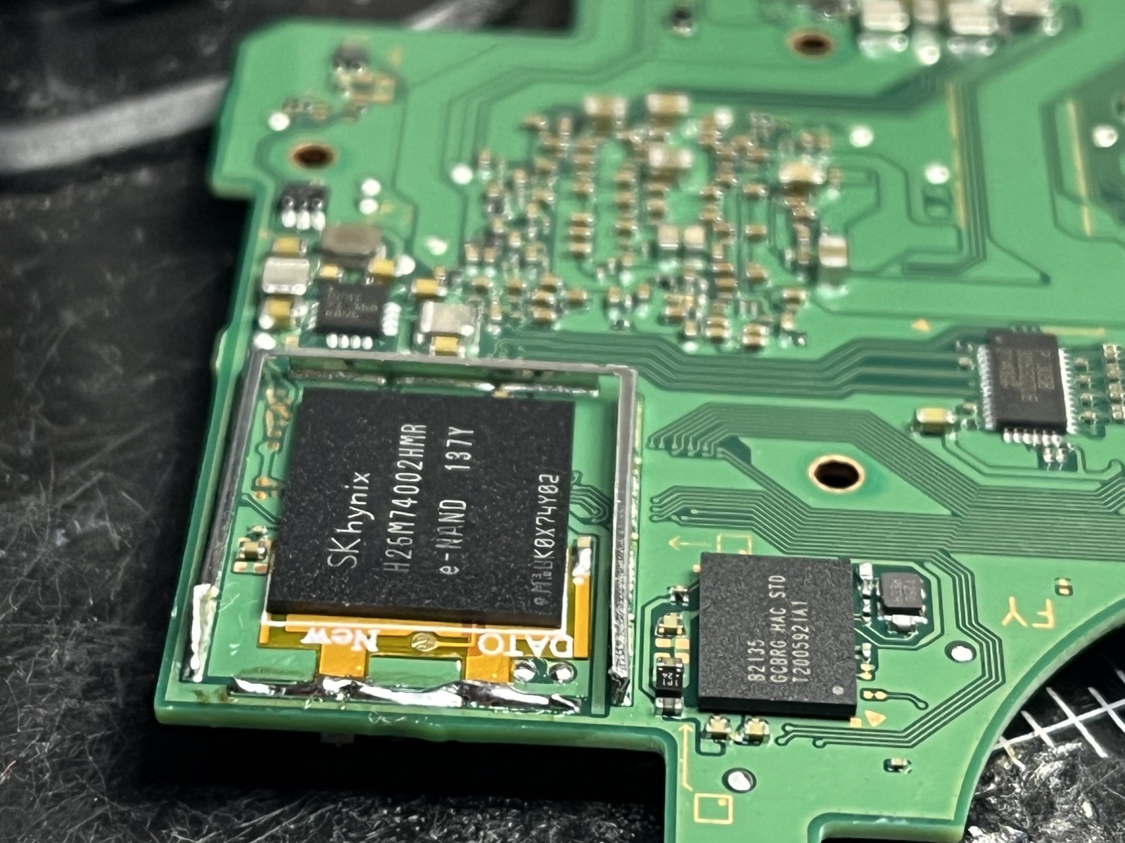 Switch v1/v2 Motherboard Service