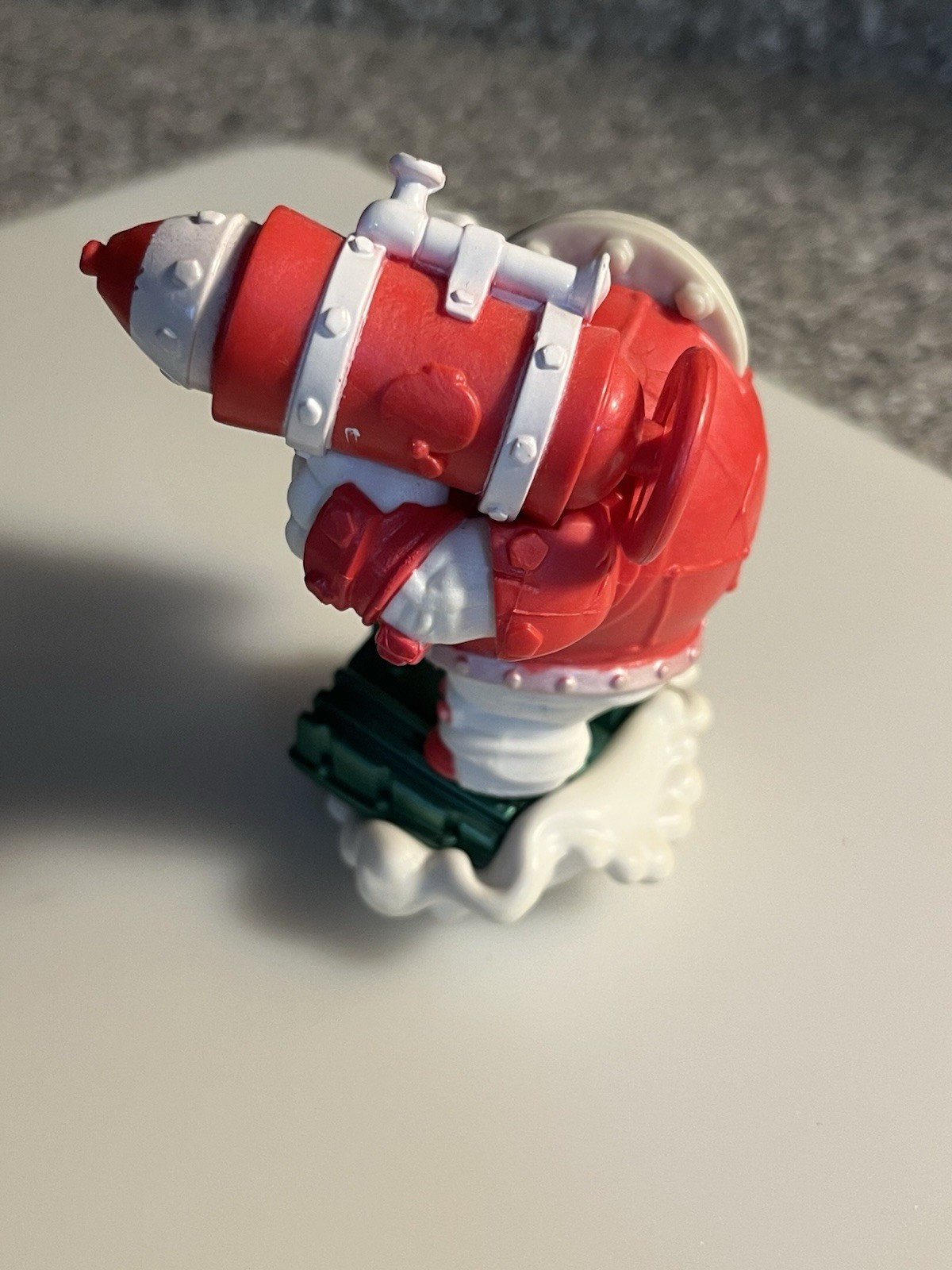 Skylanders Supercharges – Missile-Tow Dive Clops Figure – Water Element Variant