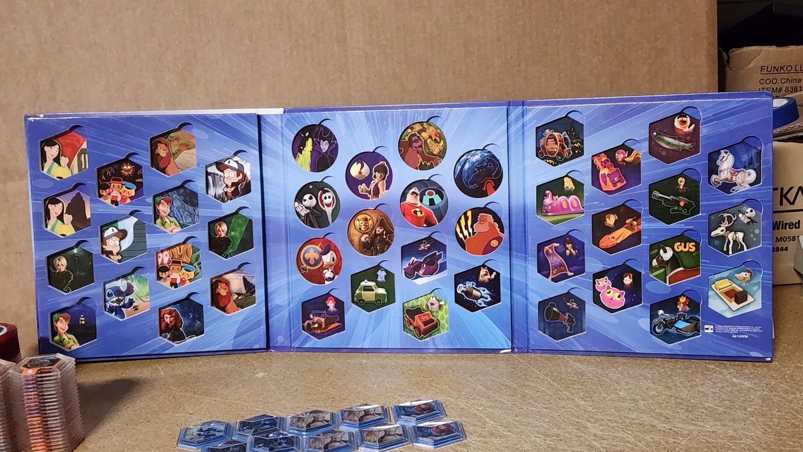 Disney Infinity (3) PowerDisc Albums & (108) Assorted 1.0/2.0/3.0 PowerDiscs Lot