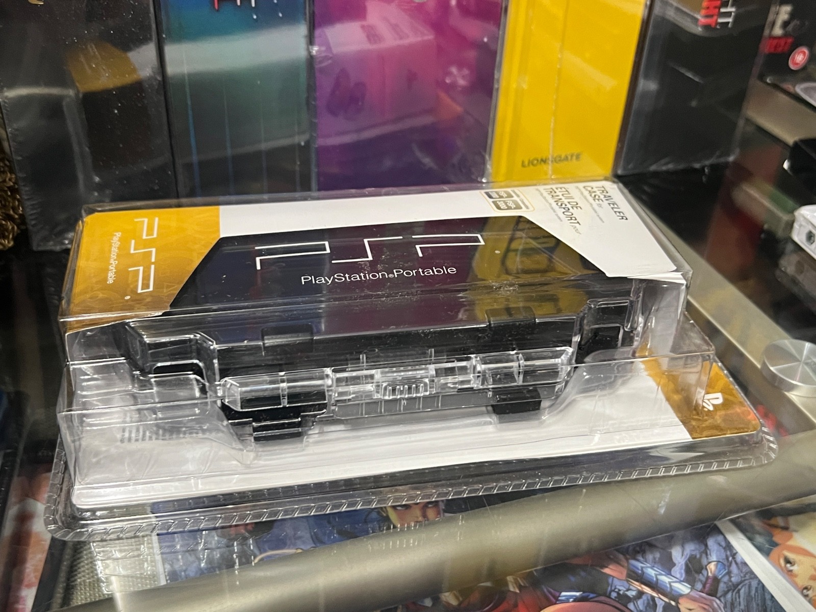 Official Sony PlayStation Portable PSP 2000 / PSP 3000 Hard Shell Traveler Case
