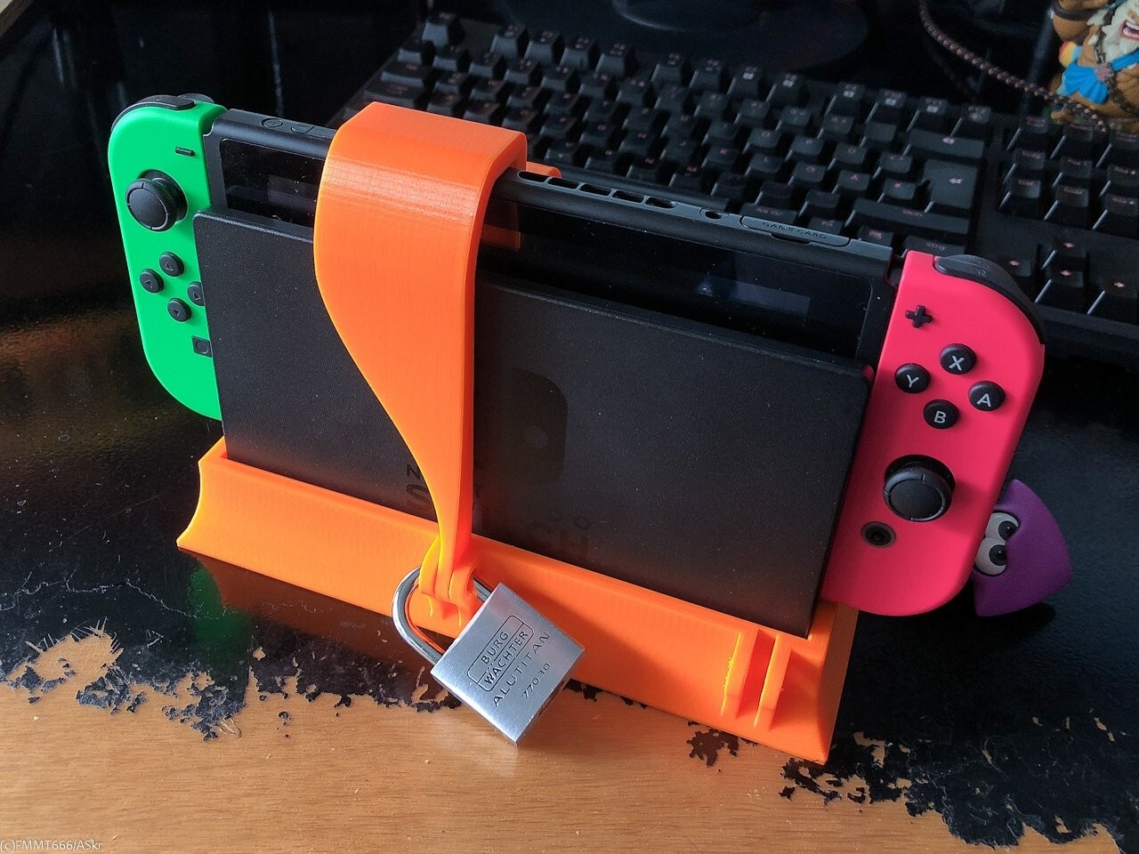 (Black) Nintendo Switch Lock Storage Safe Base Stand