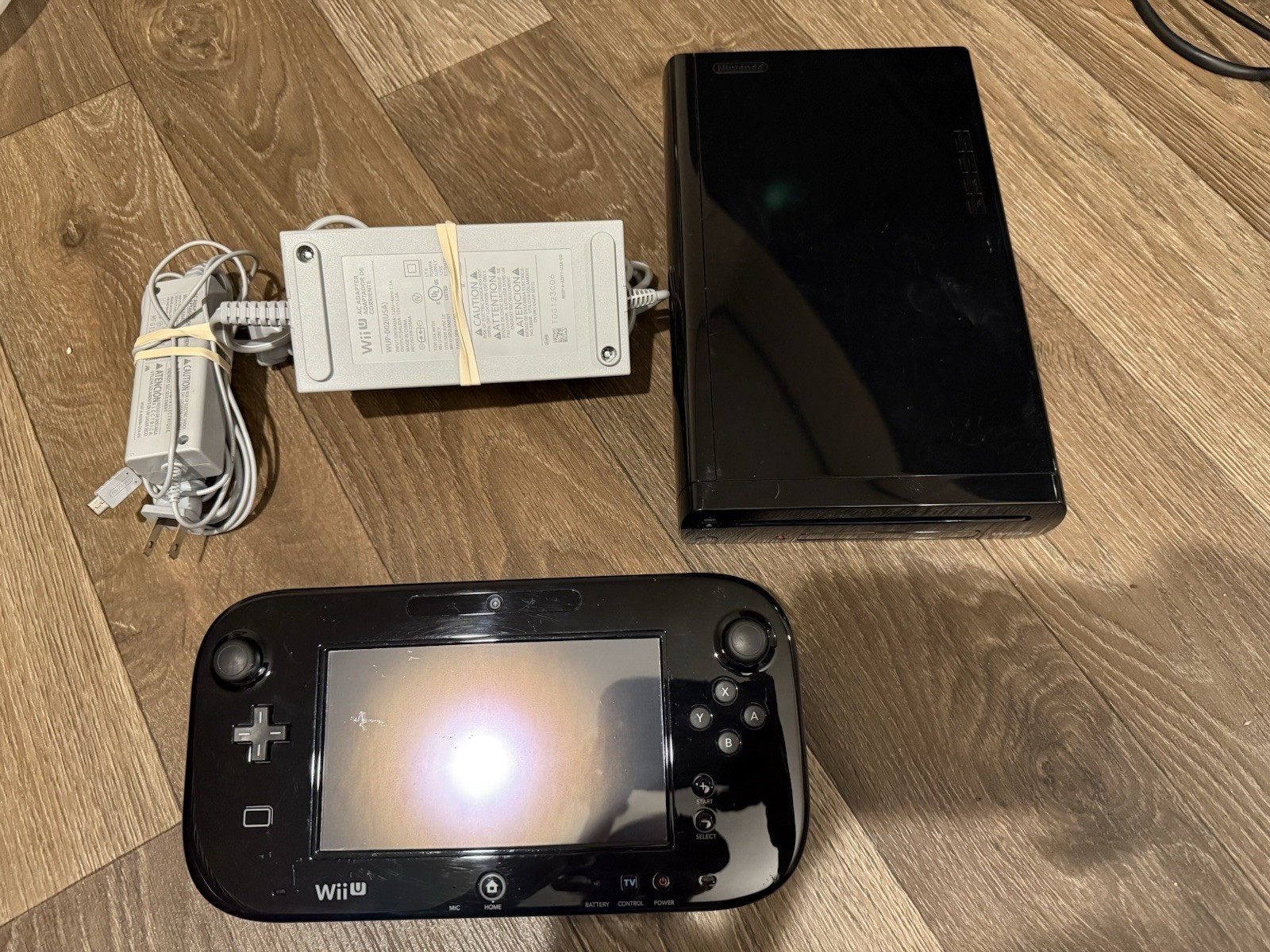 Nintendo Wii U WUP-101 Black Console 32GB w/ Gamepad WUP-010 Works TESTED
