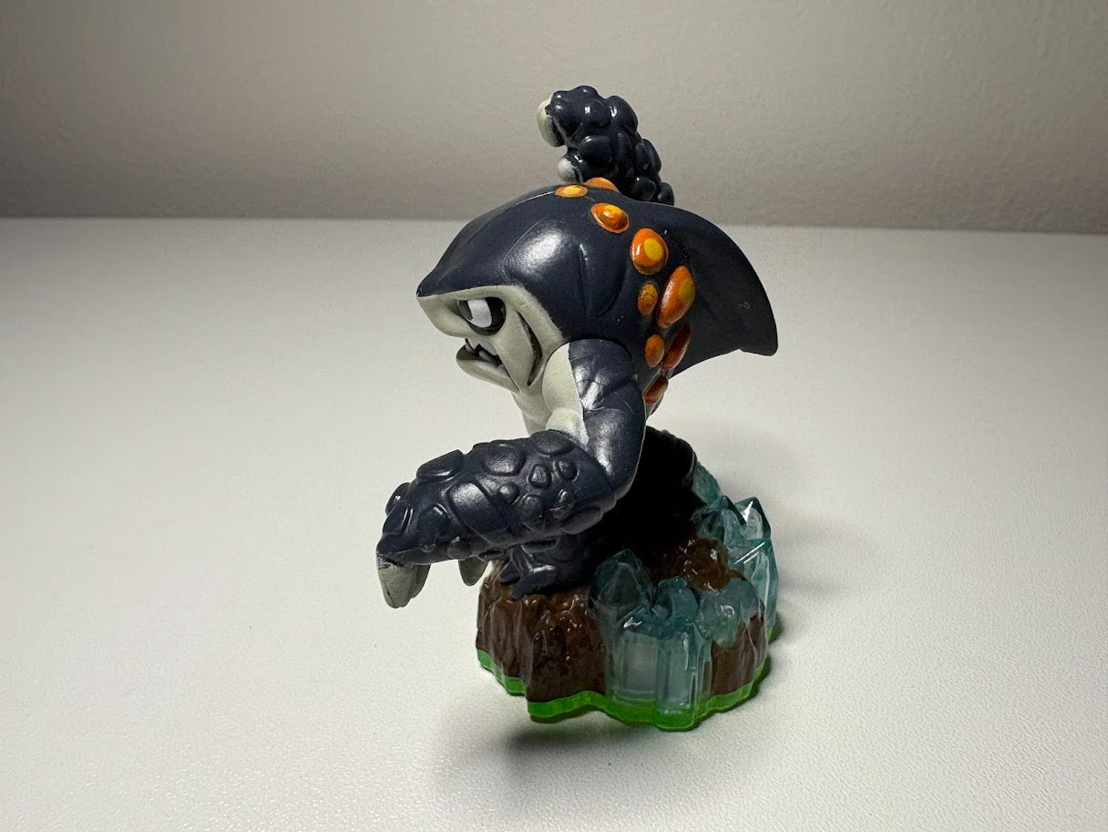 2011 Terrafin ~ Skylanders Spyro’s Adventure ~ FREE SHIPPING ~ Series 1