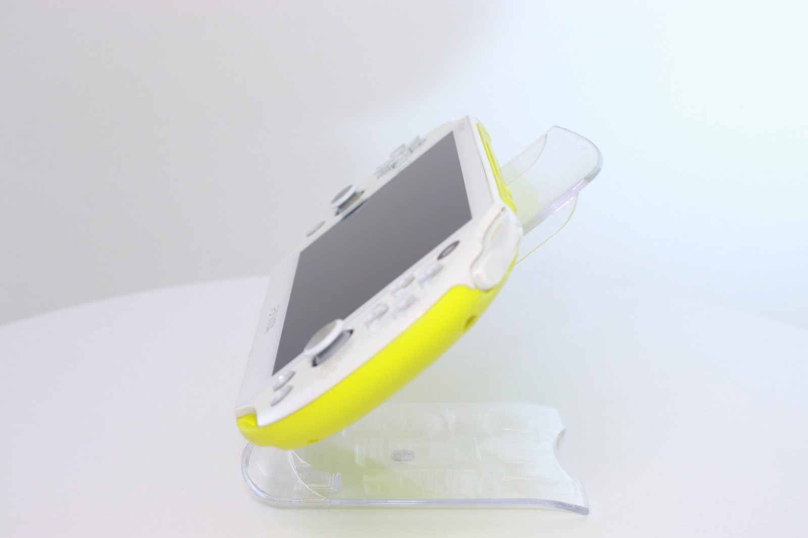 JP Game PS Vita PCH-2000 Lime Green White [ Rank：A]