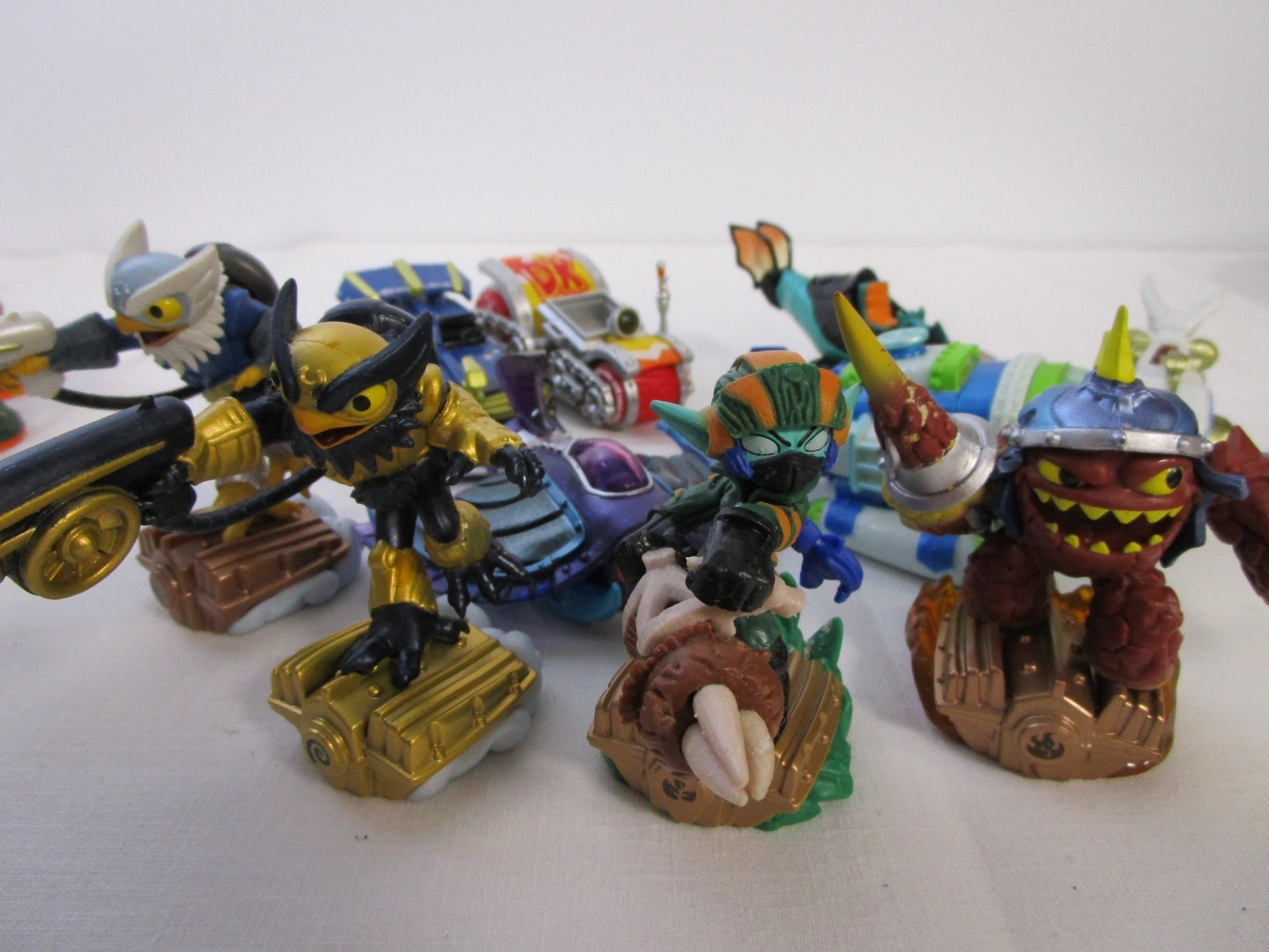 HUGE Skylanders Lot 45+ MIXED TOY VARIOUS LINES/COLLECTIONS PORTALS +Bag 2011-15
