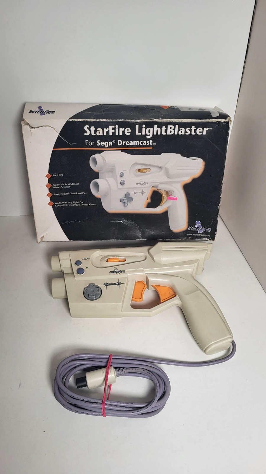 Dreamcast Interact Starfire Light Gun (Sega Dreamcast) Controller zapper