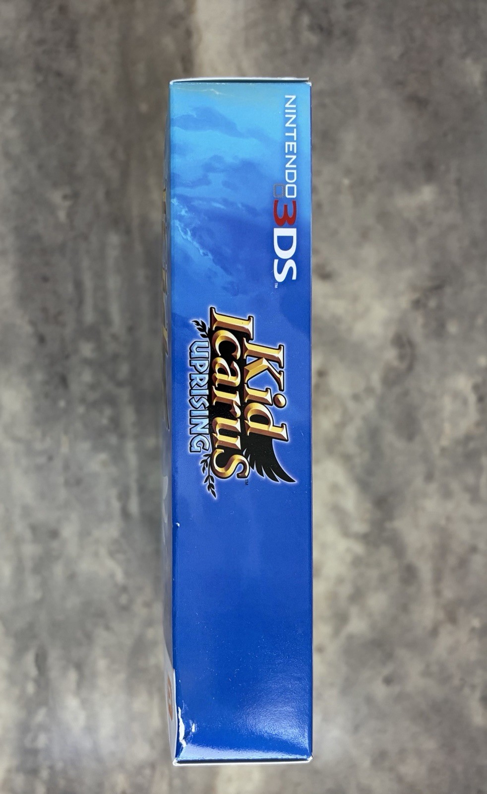 Brand New (see images) | Kid Icarus Uprising + 6 Random AR cards & 3DS Stand