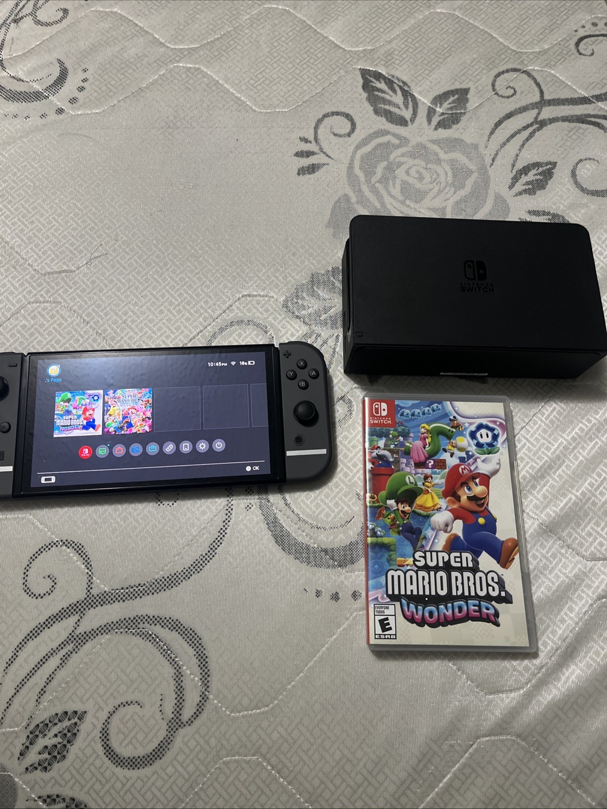 Used Nintendo Switch OLED