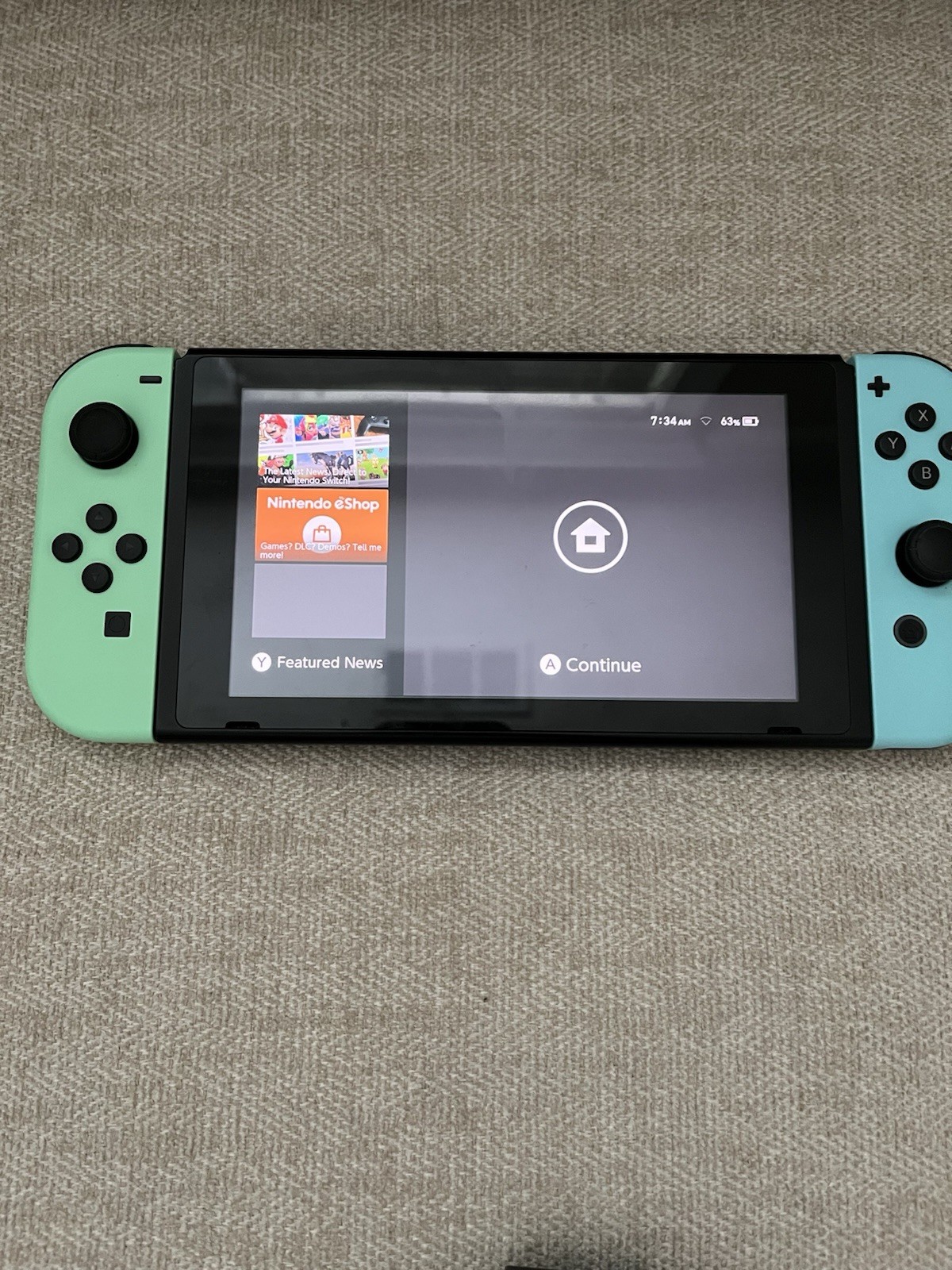 Nintendo Switch Animal Crossing + Extra Controller, Game, Case, and 128gb. Used