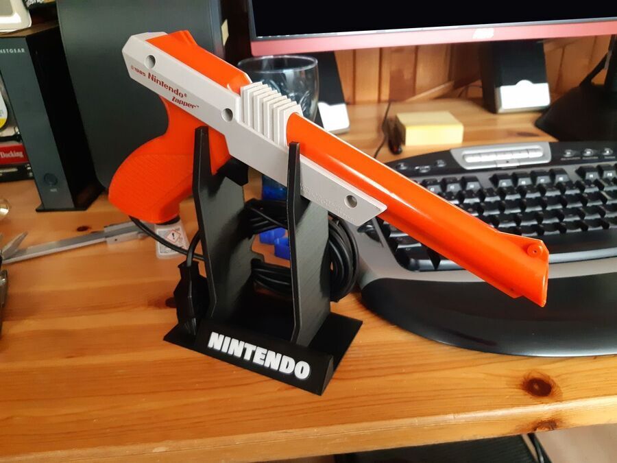 Display Stand Holder for Nintendo NES Zapper 1985