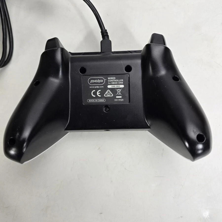 PDP Wired Controller Gamepad White USB For Microsoft Xbox One 048-082 Console