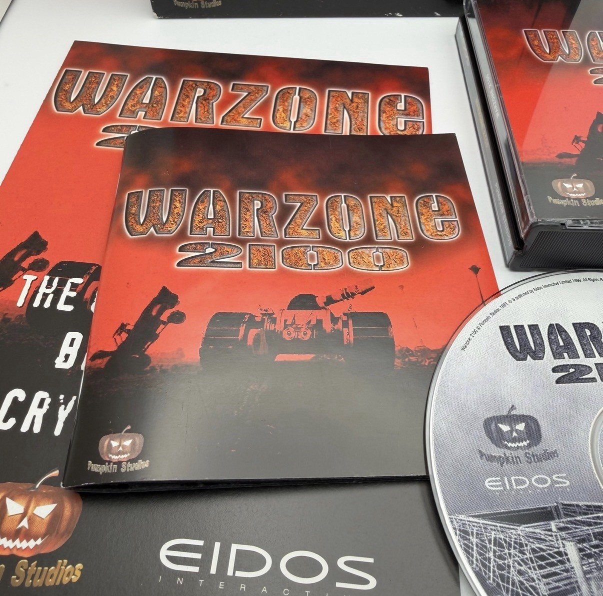 Warzone 2100 Big Box Edition PC 2 Disc Set
