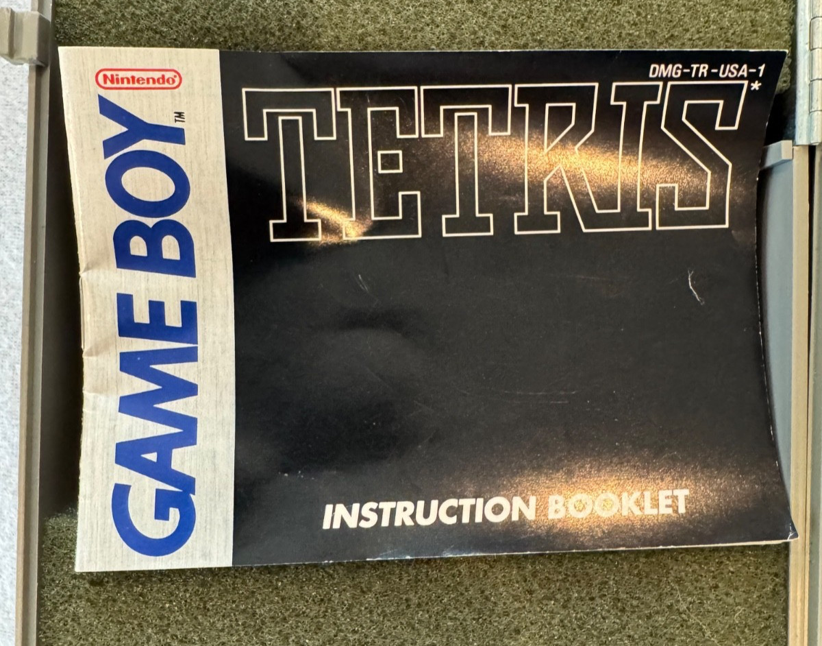 Nintendo Game Boy Original DMG-01 Console – Gray 100% original – Tested Working!