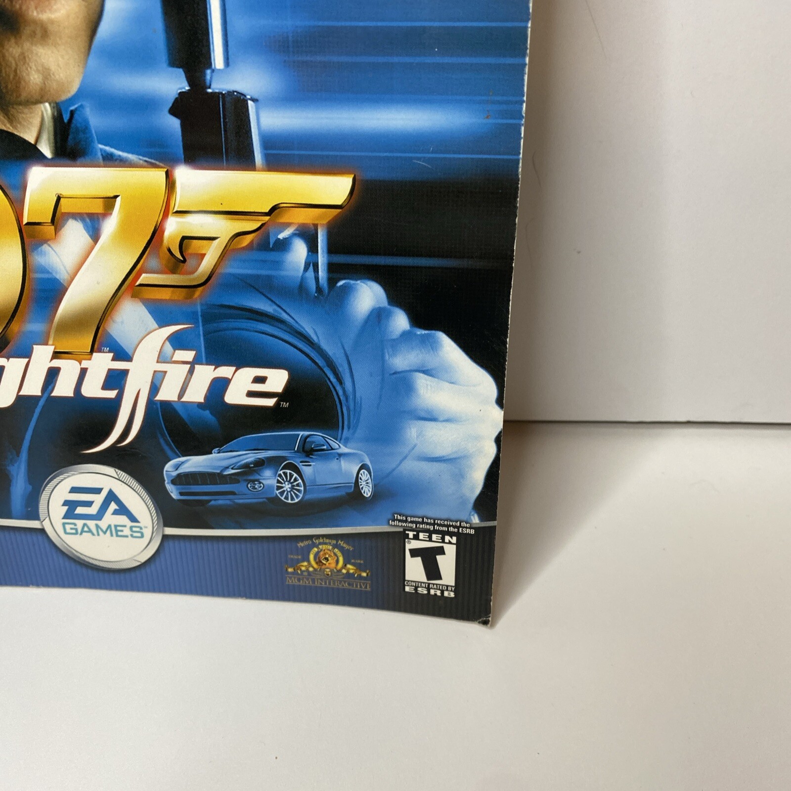 007 Nightfire Prima Official Strategy Guide PC PS2 Xbox Game Cube EA