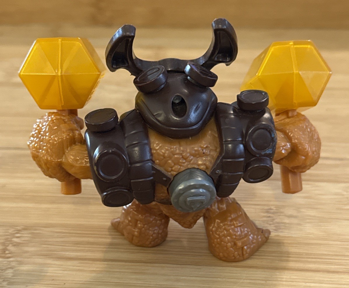 Skylanders Trap Team Wallop McDonalds Happy Meal Toy Figure Activision