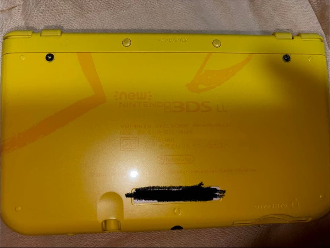 3DS/2DS/DS New Nintendo 3Dsll Pikachu Yellow Pokemon With Box, Main Unit, Japan